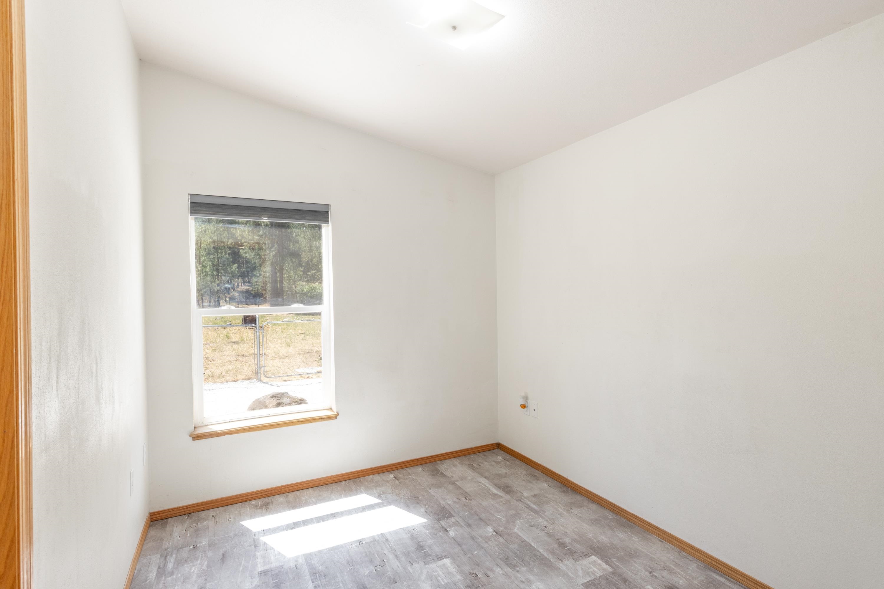27615 W Long Lake Rd - Photo 29
