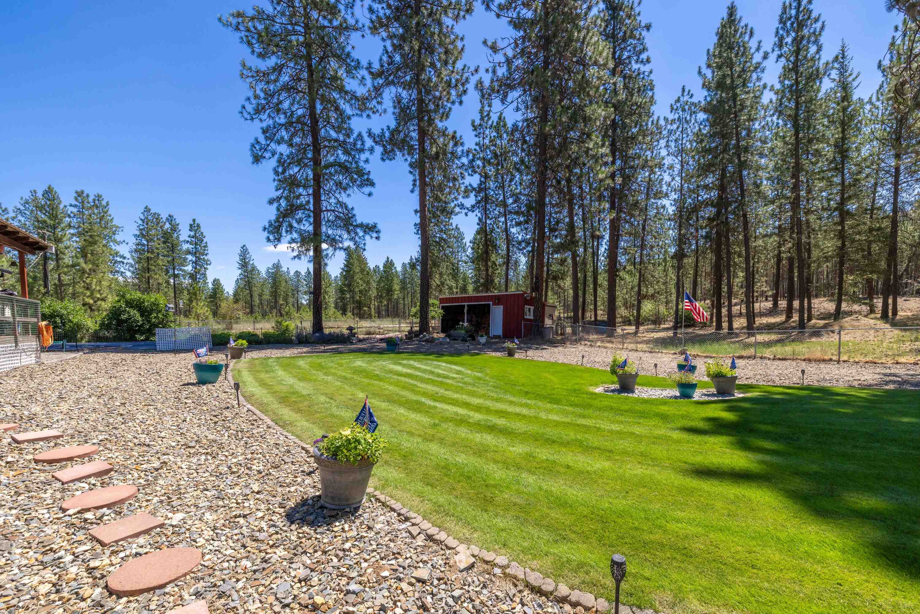 27615 W Long Lake Rd - Photo 36