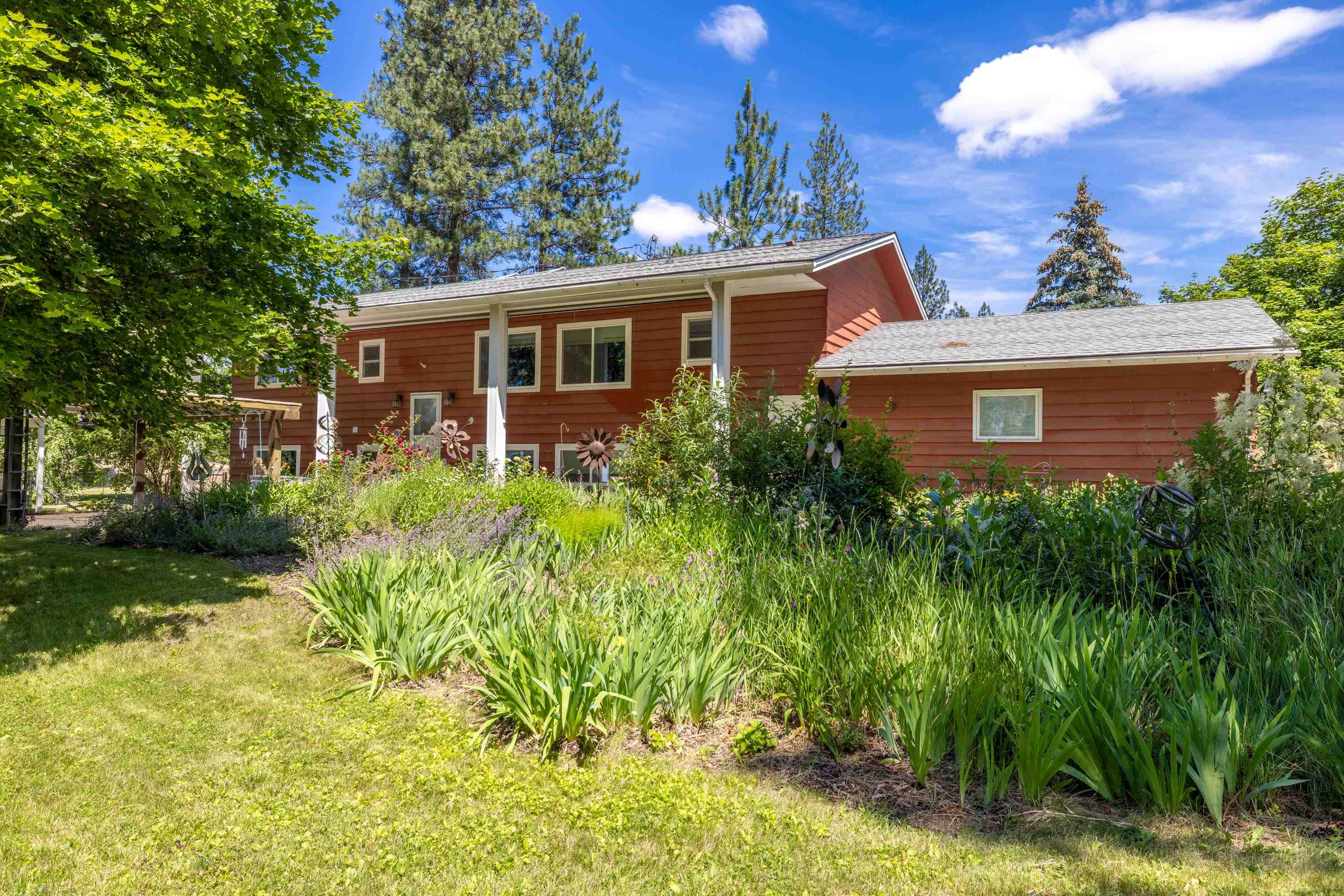 7608 S Welcome Rd - Photo 2