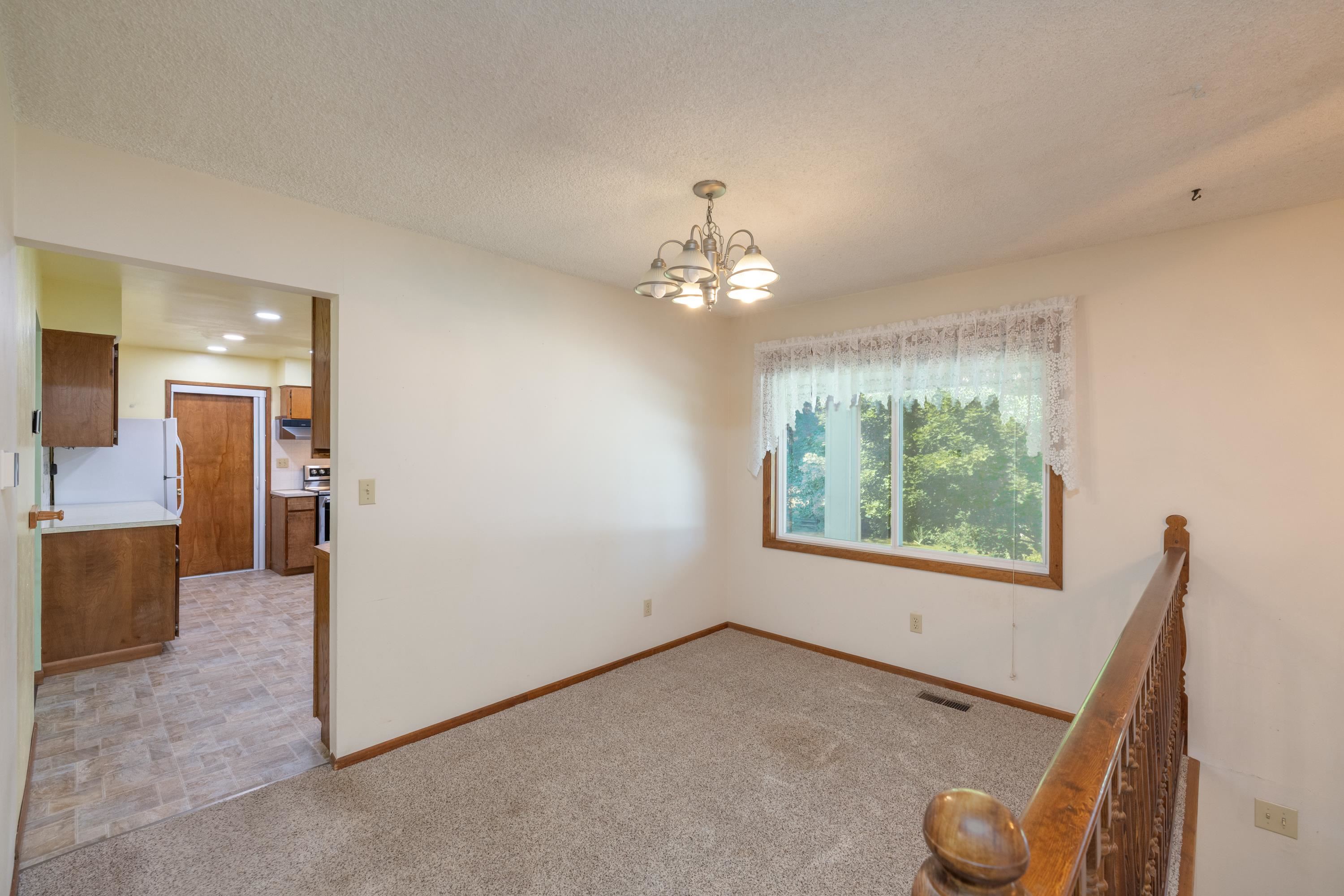7608 S Welcome Rd - Photo 5