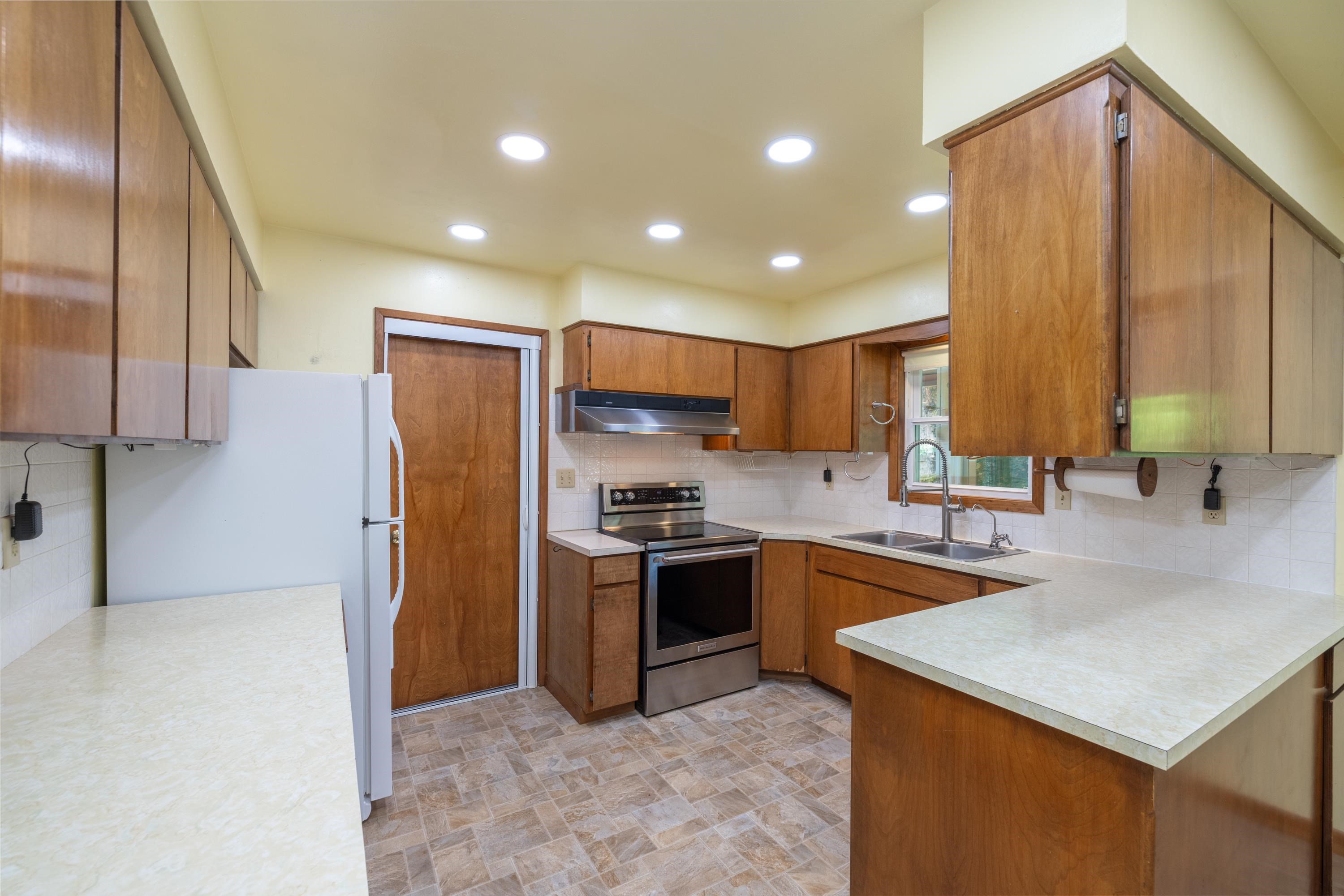 7608 S Welcome Rd - Photo 8