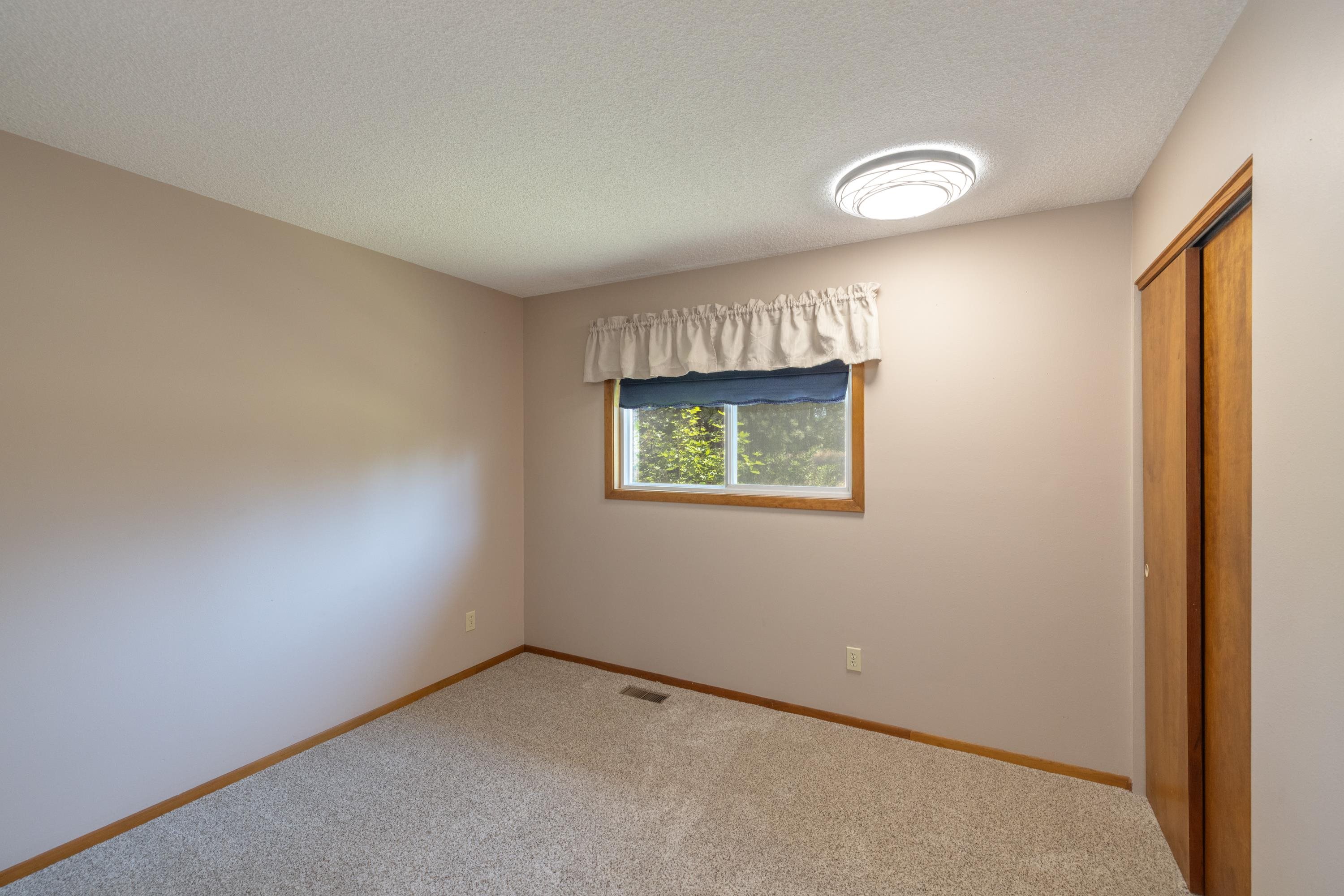 7608 S Welcome Rd - Photo 14