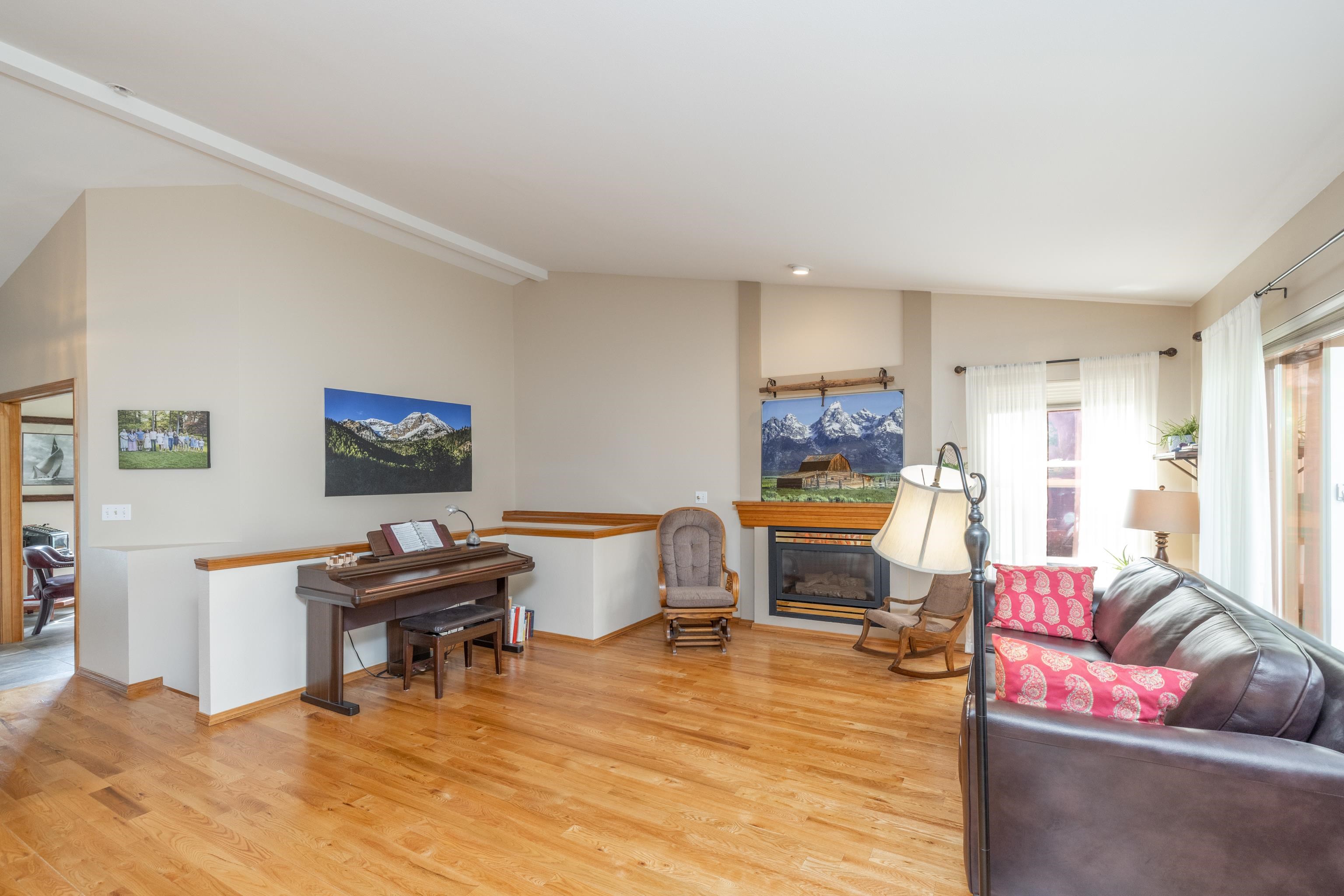 3918 S Rebecca Ln - Photo 4