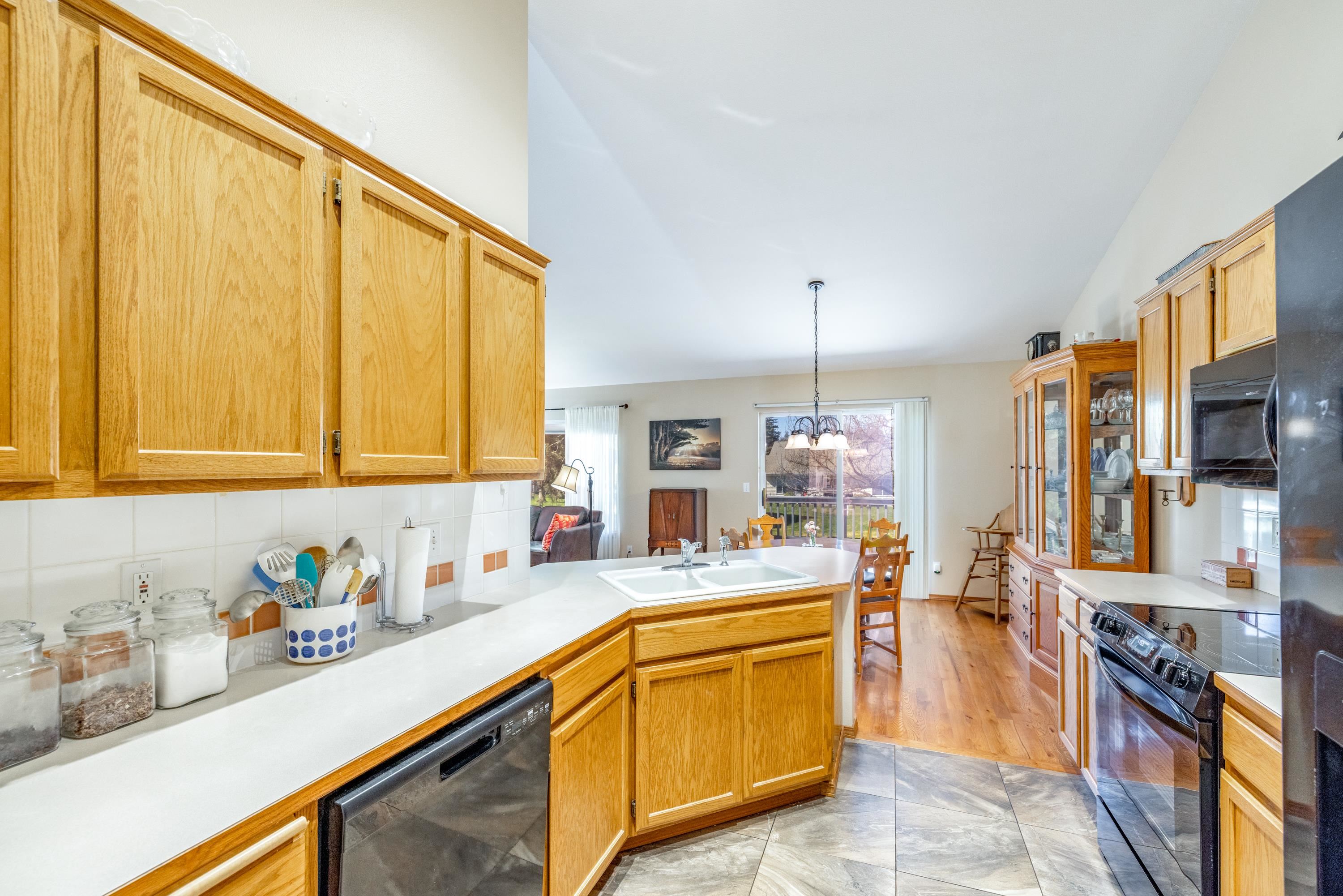 3918 S Rebecca Ln - Photo 11