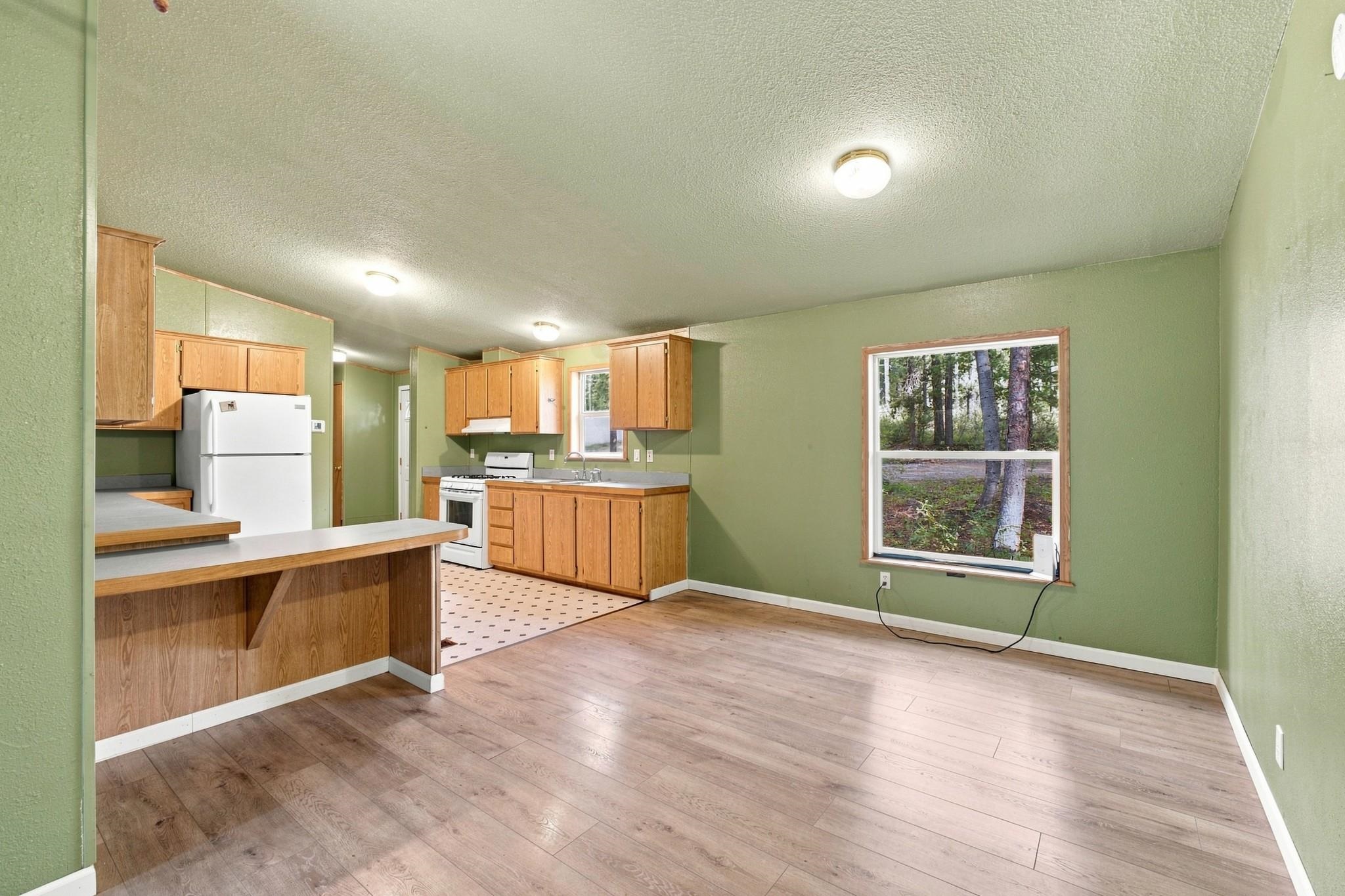 1719 Highway 20 E - Photo 5