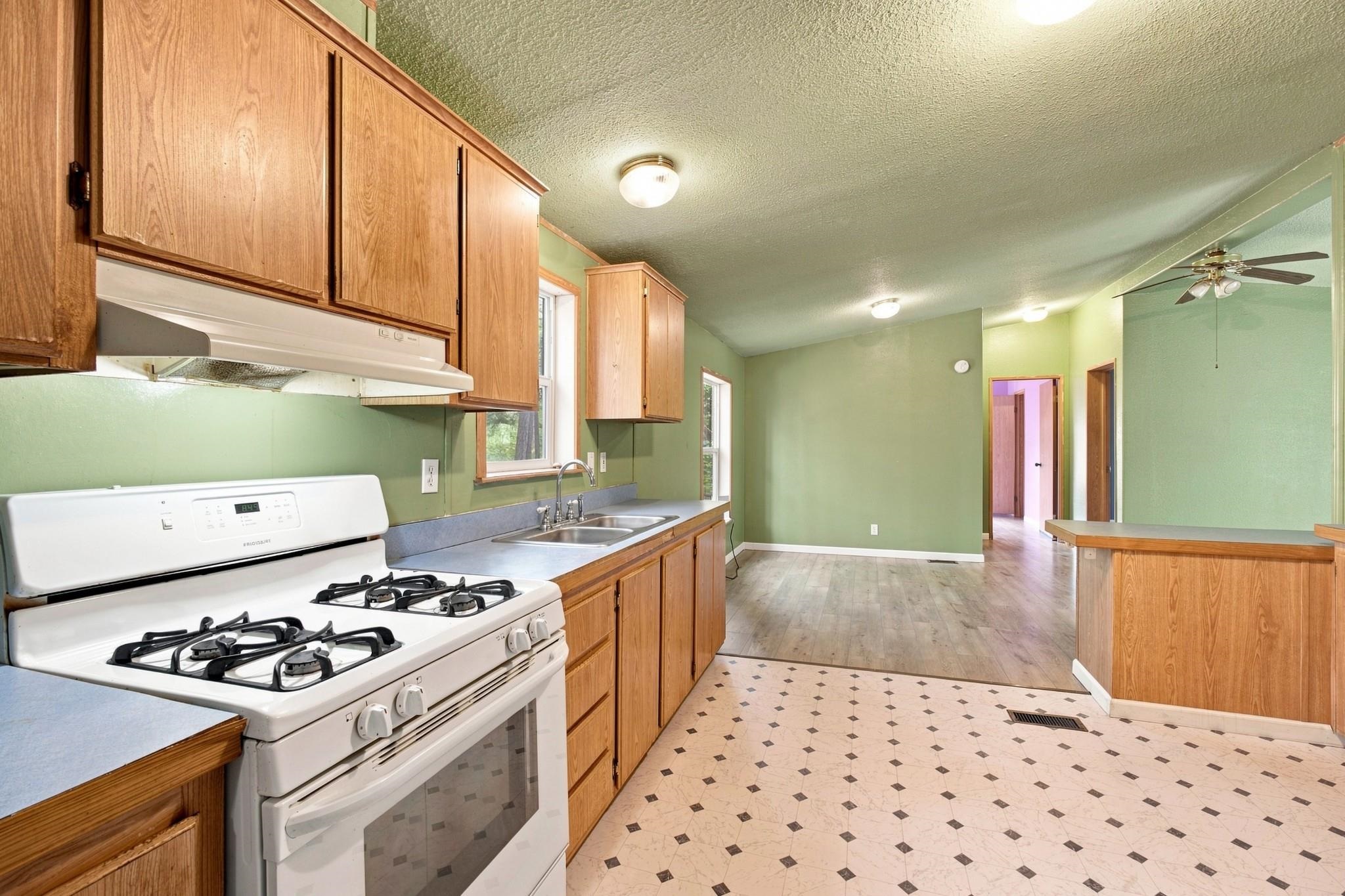 1719 Highway 20 E - Photo 9
