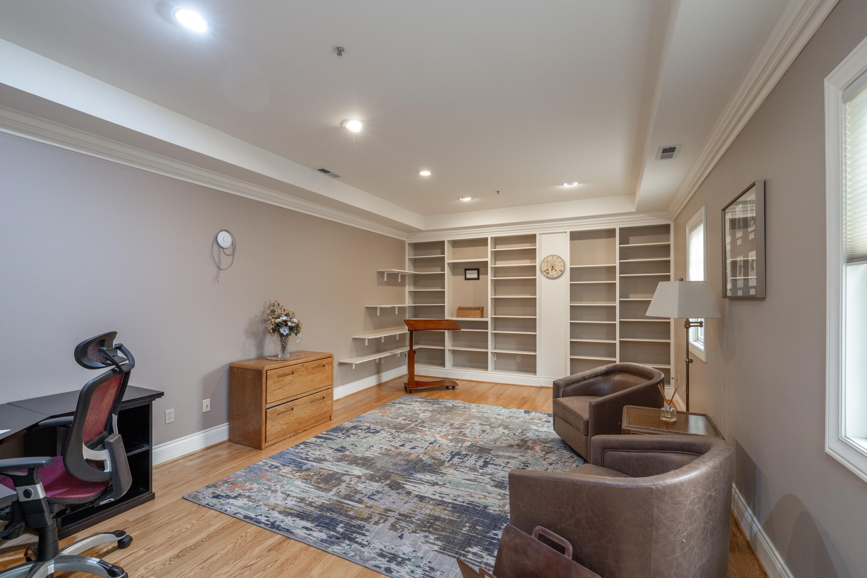 1223 W Riverside Ave - Photo 17