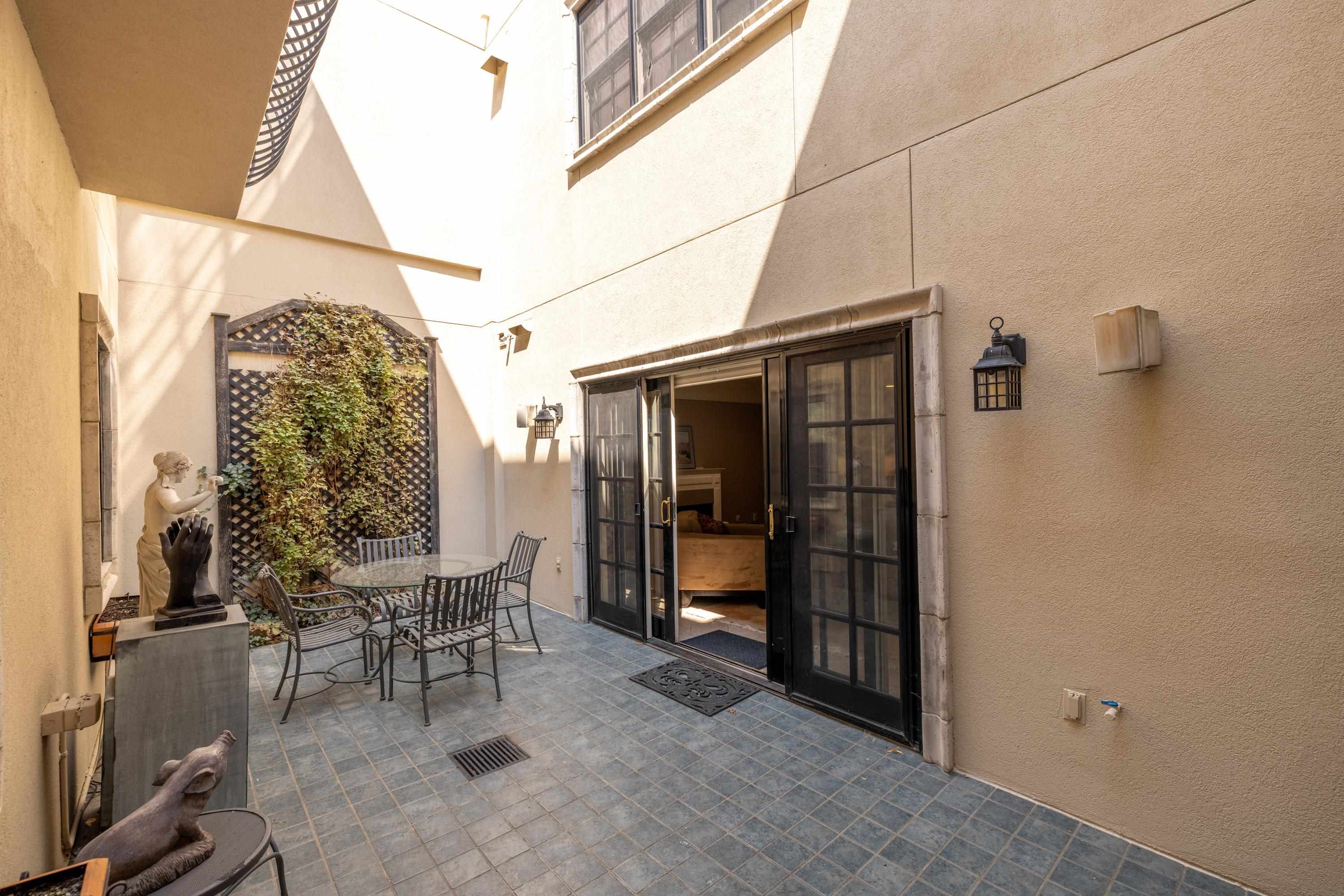 1223 W Riverside Ave - Photo 19