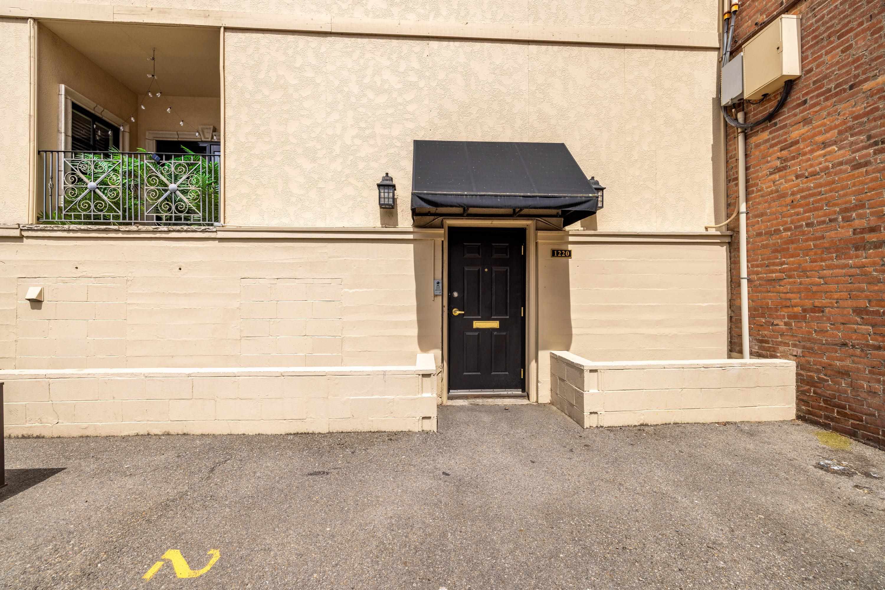 1223 W Riverside Ave - Photo 37