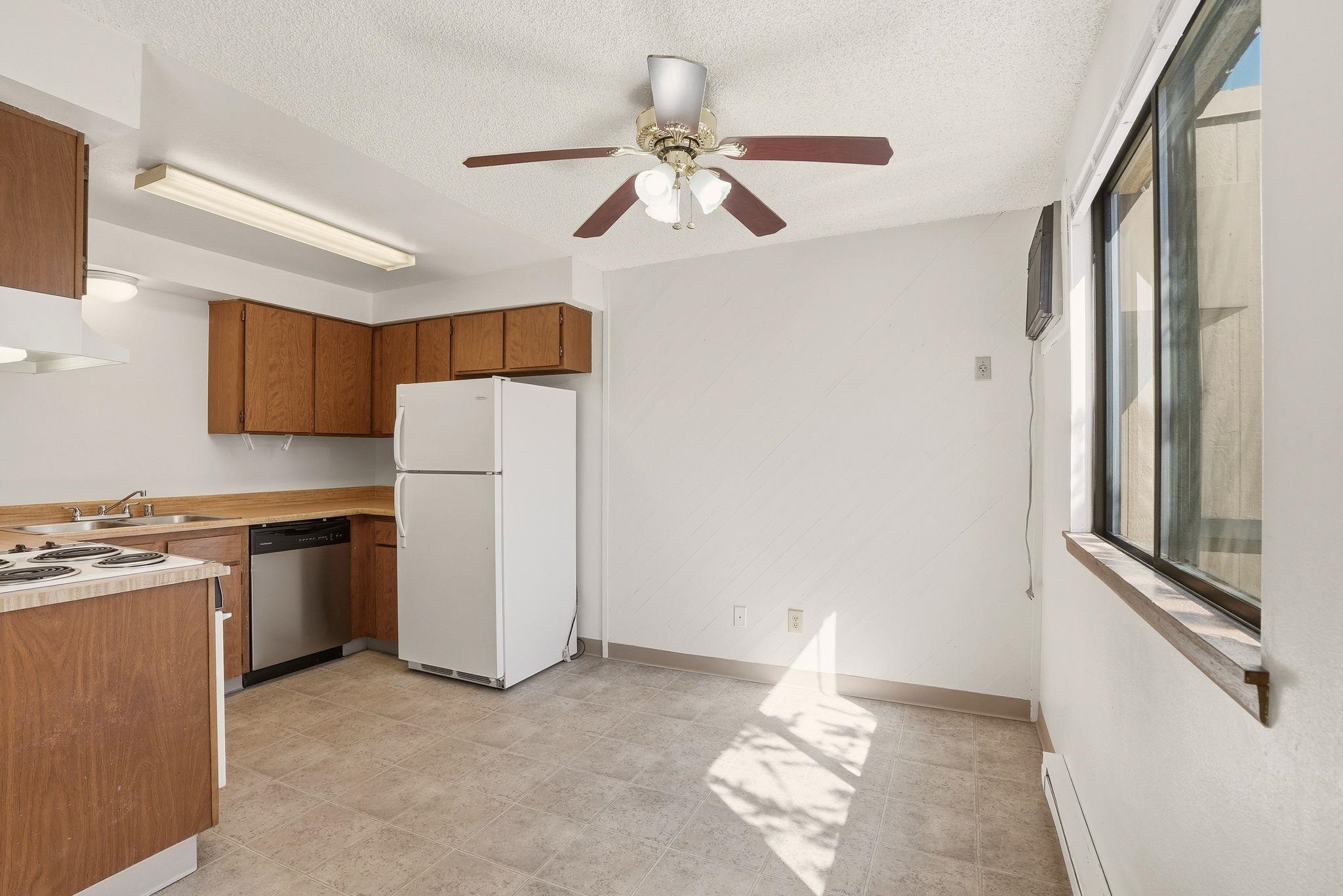 13208 E Skyview Ave - Photo 12