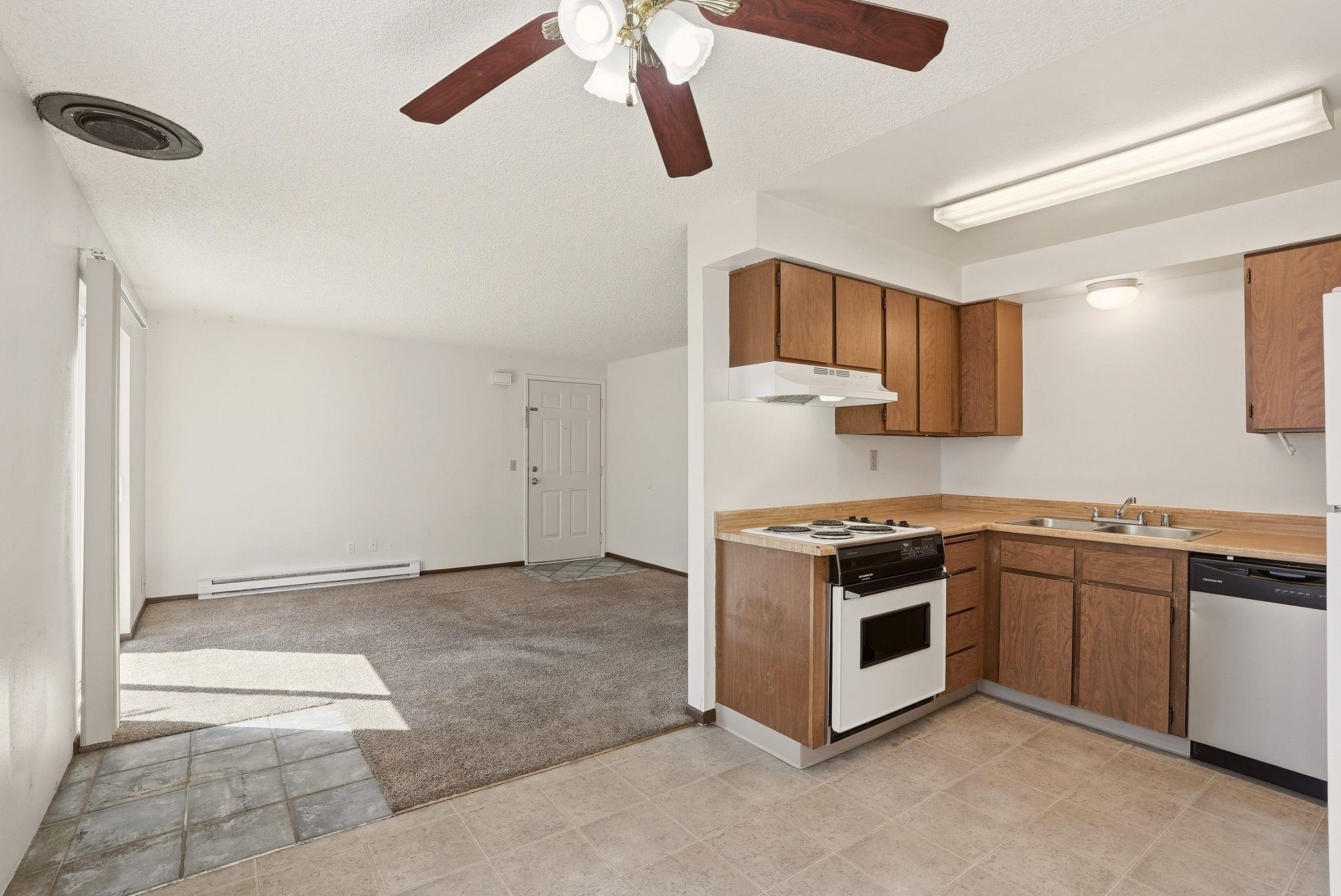 13208 E Skyview Ave - Photo 13