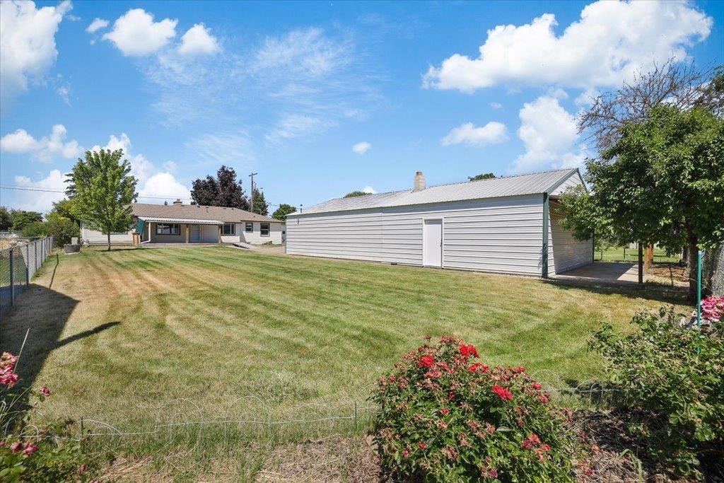 9522 E Valleyway Ave - Photo 41