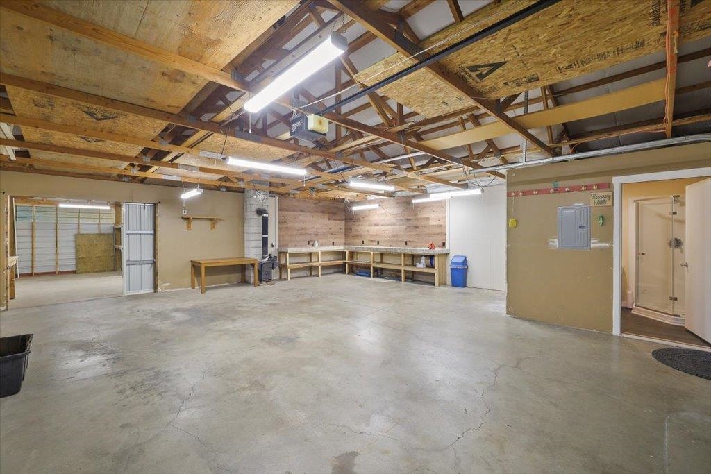 9522 E Valleyway Ave - Photo 44