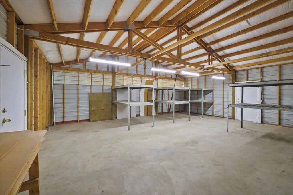 9522 E Valleyway Ave - Photo 45