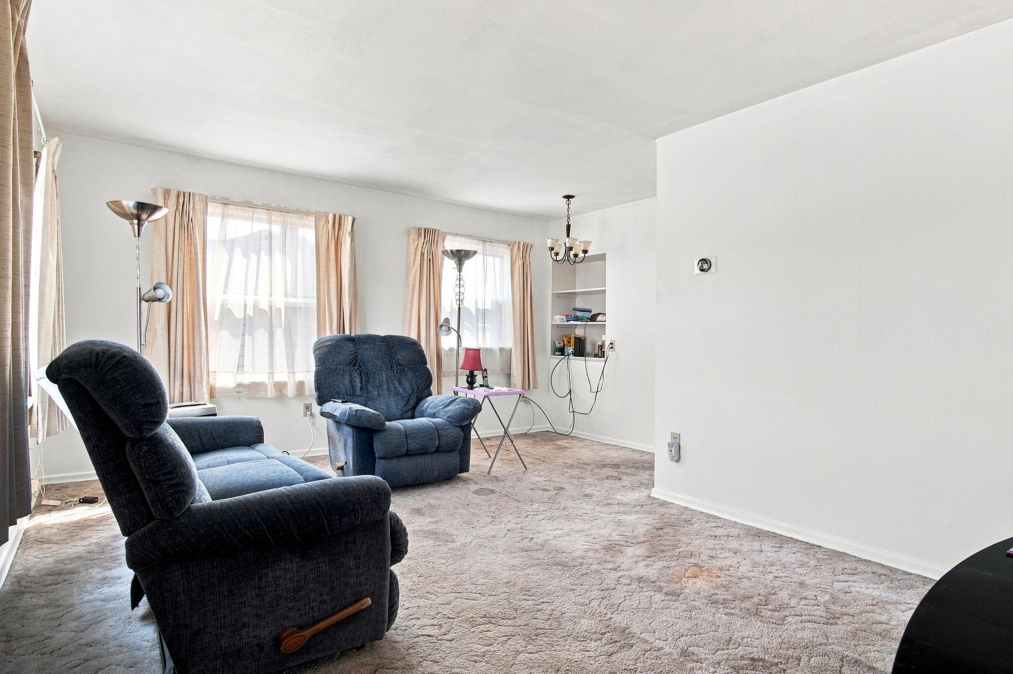 2710 E Hoffman Ave - Photo 5