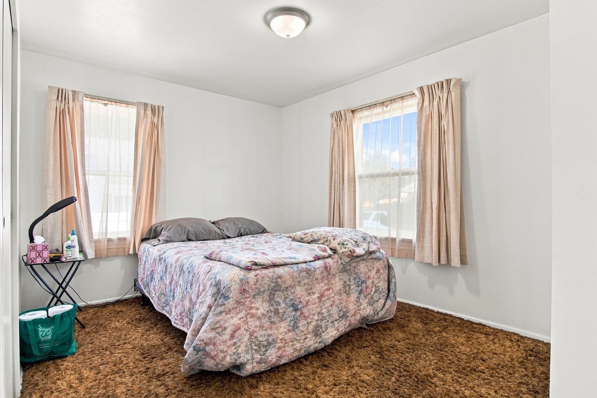 2710 E Hoffman Ave - Photo 9