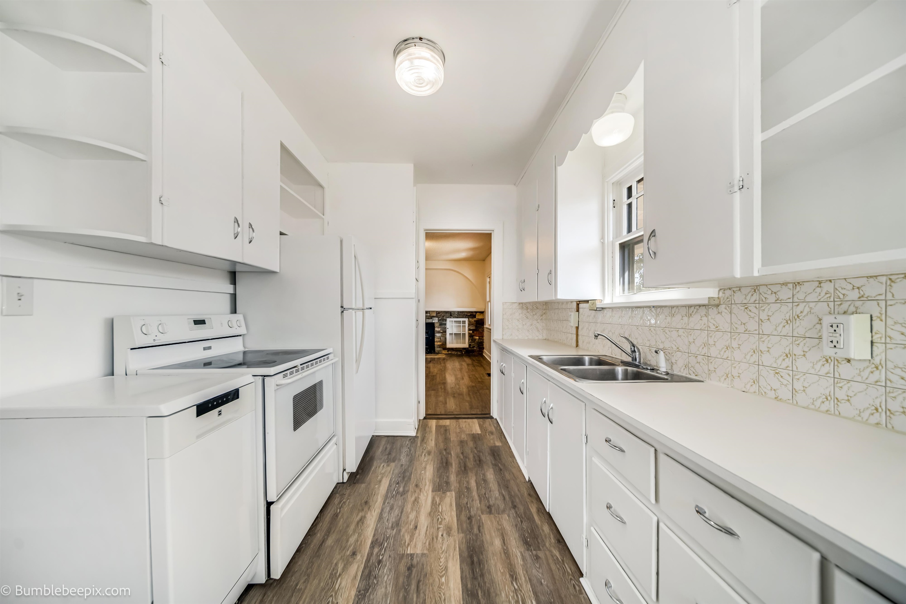 511 E Wabash Ave - Photo 8
