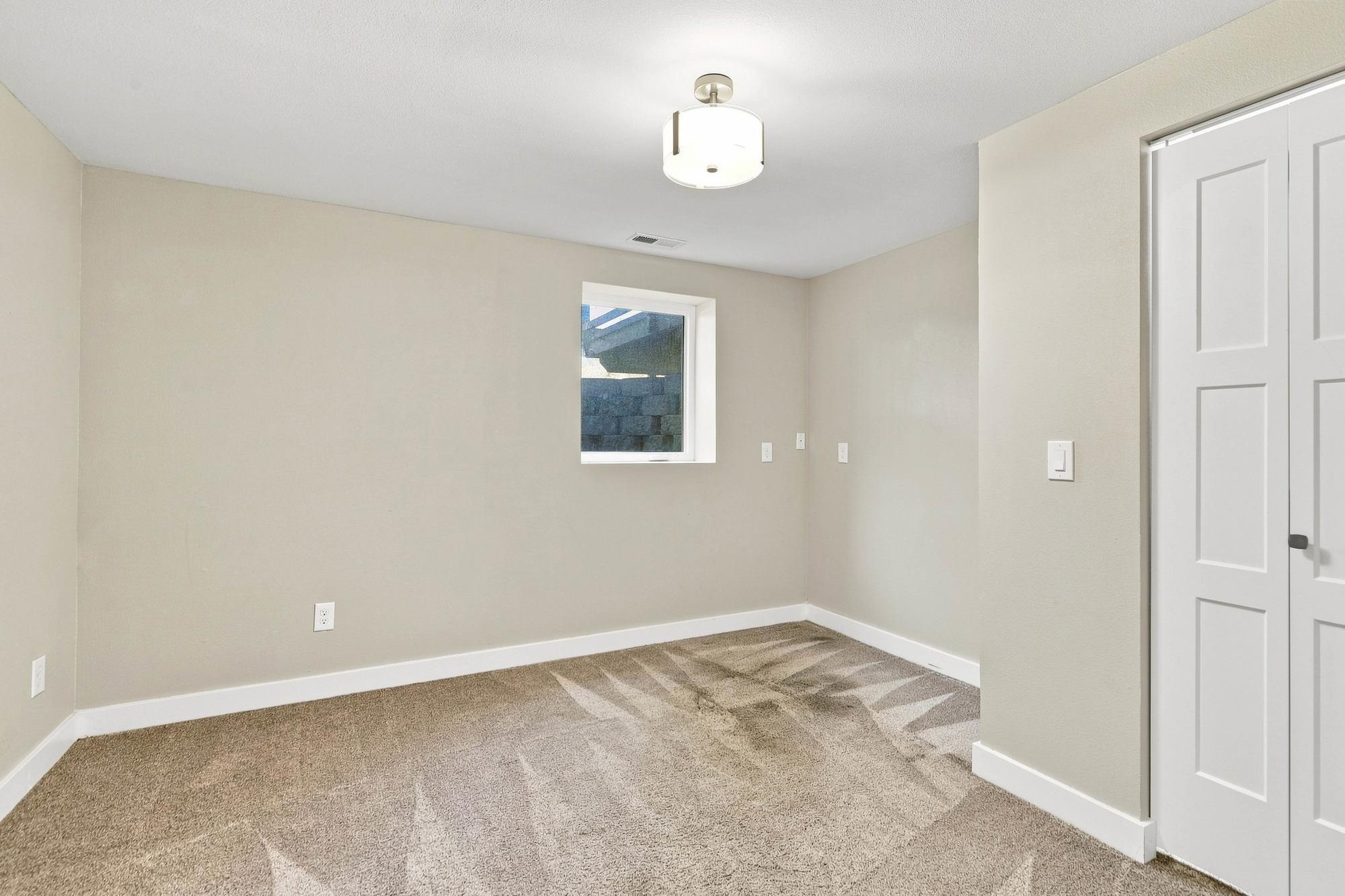 3211 E 11th Ave - Photo 23