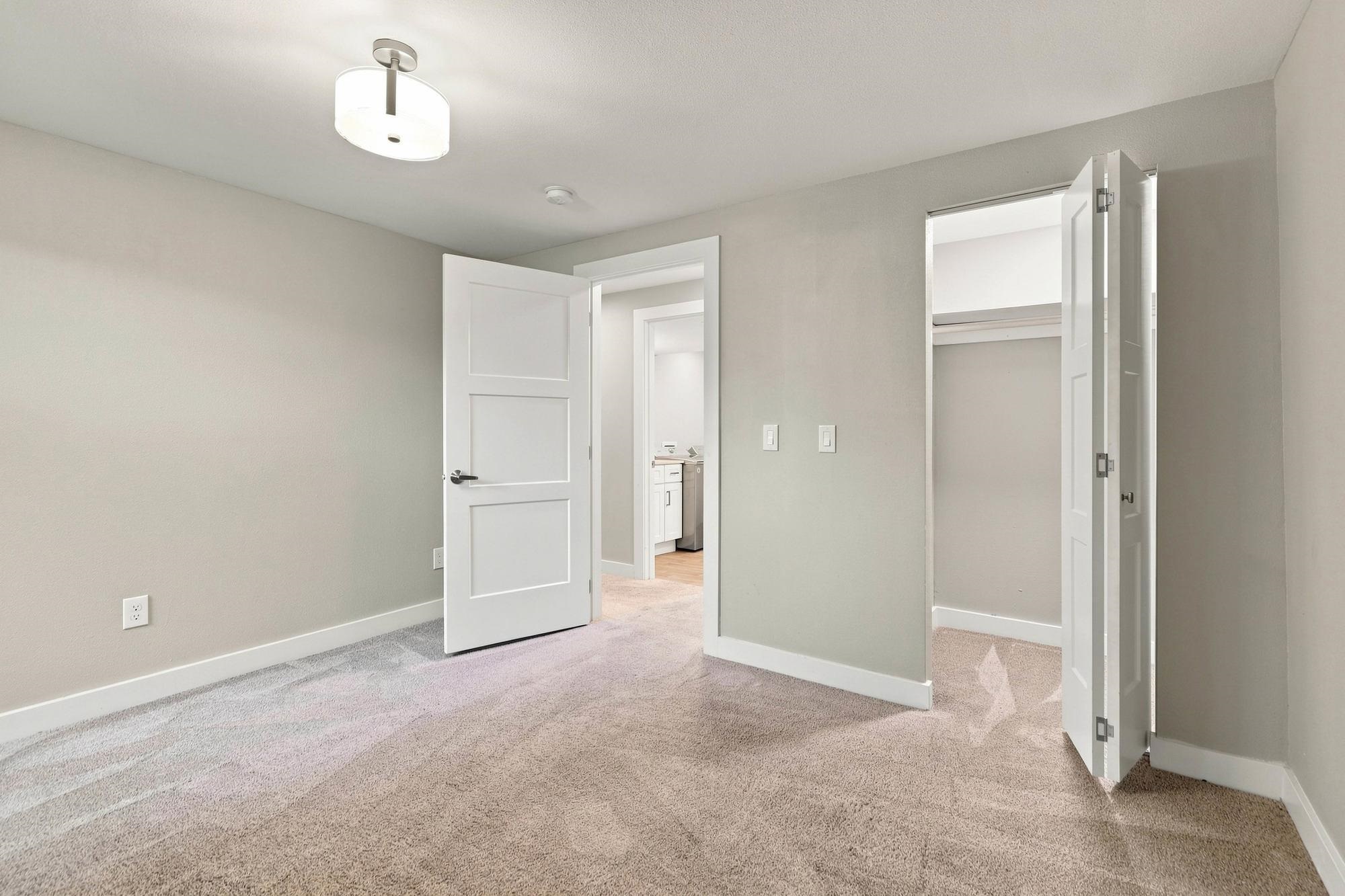3211 E 11th Ave - Photo 26