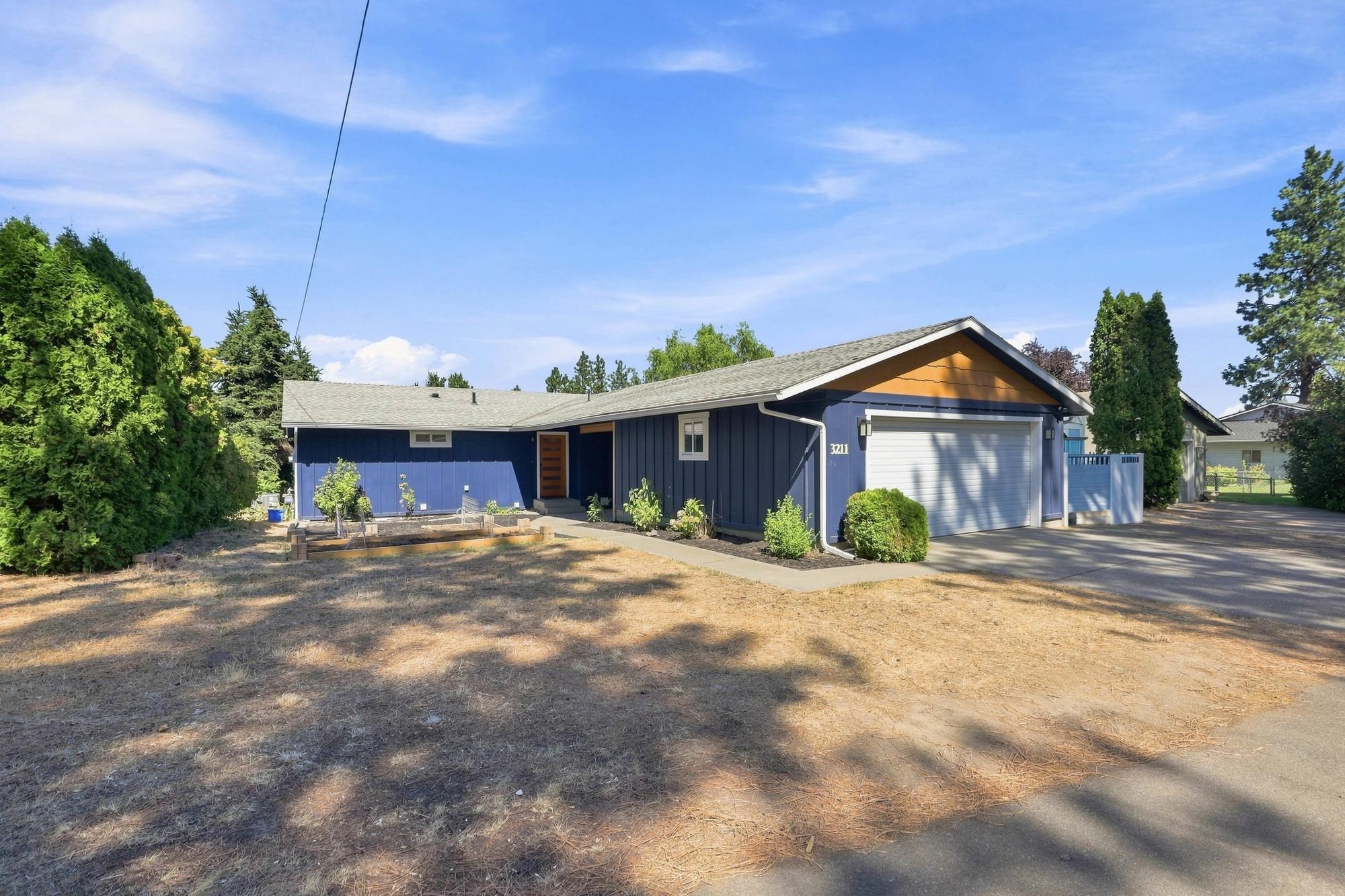3211 E 11th Ave - Photo 40
