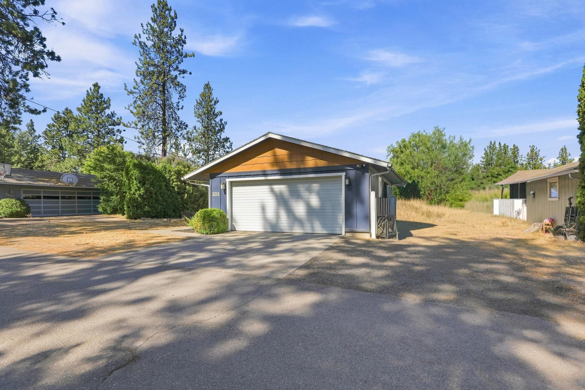 3211 E 11th Ave - Photo 41