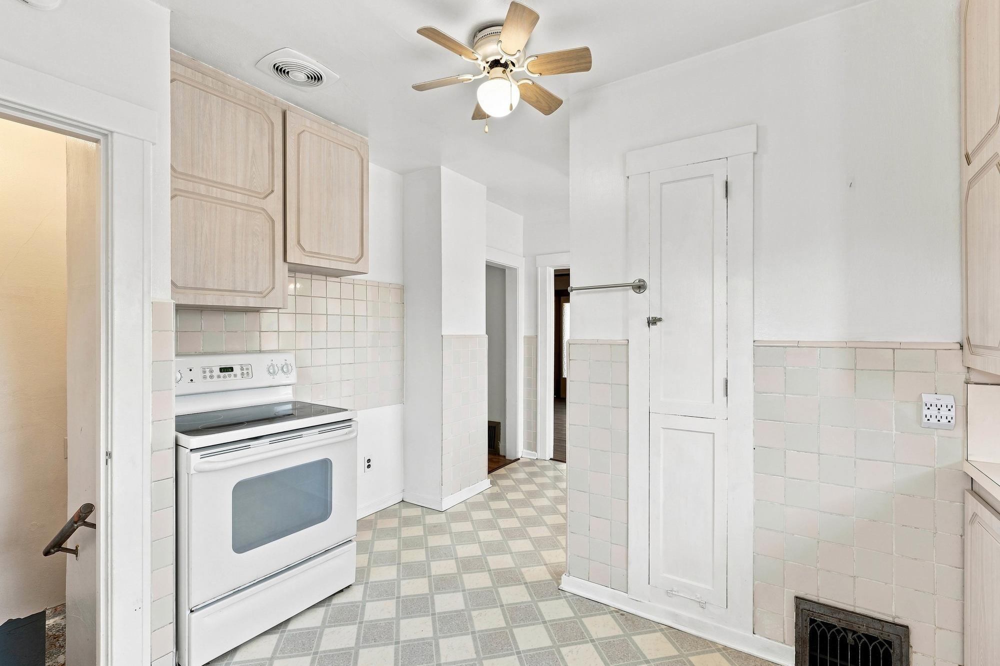 228 E GLASS Ave - Photo 10