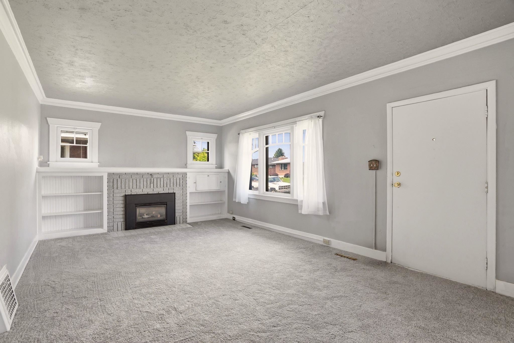 118 E Glass Ave - Photo 6