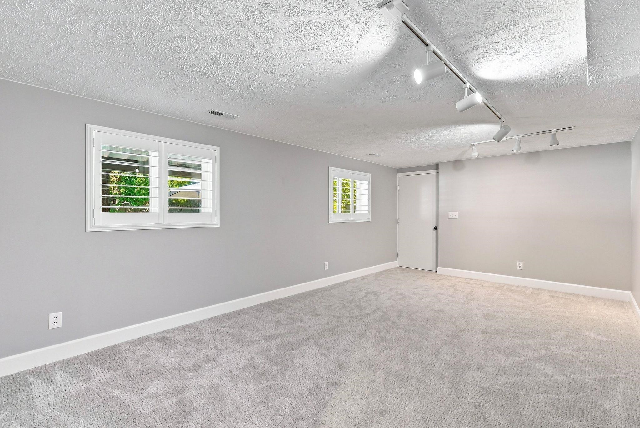 4003 E 42nd Ave - Photo 25