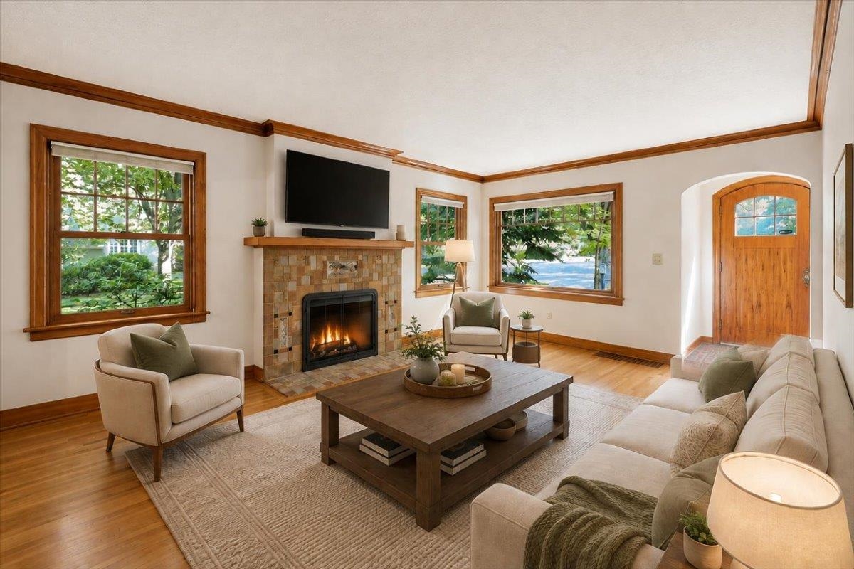 604 W 24th Ave - Photo 2