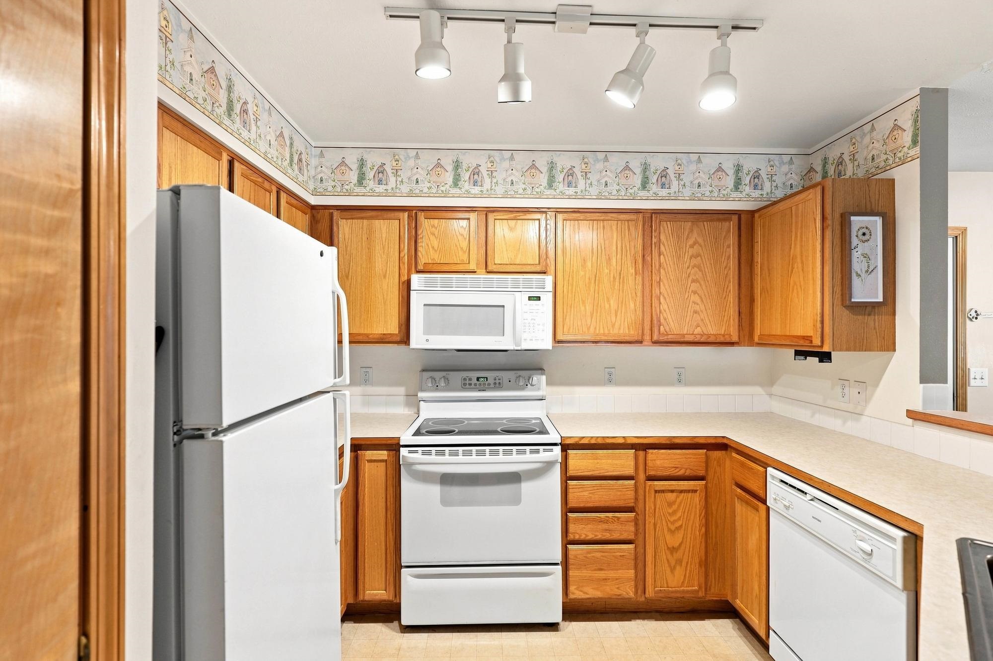 9920 E 16th Ave - Photo 10