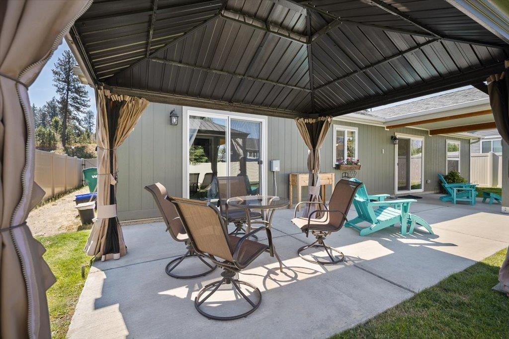 18427 E Selkirk Estates Rd - Photo 22