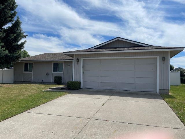 15404 E 9th Ave - Photo 1