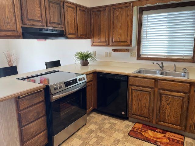 15404 E 9th Ave - Photo 4