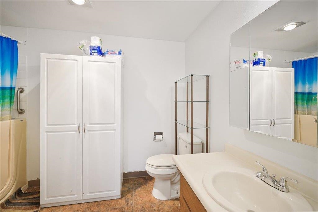6017 E 6th Ave - Photo 11
