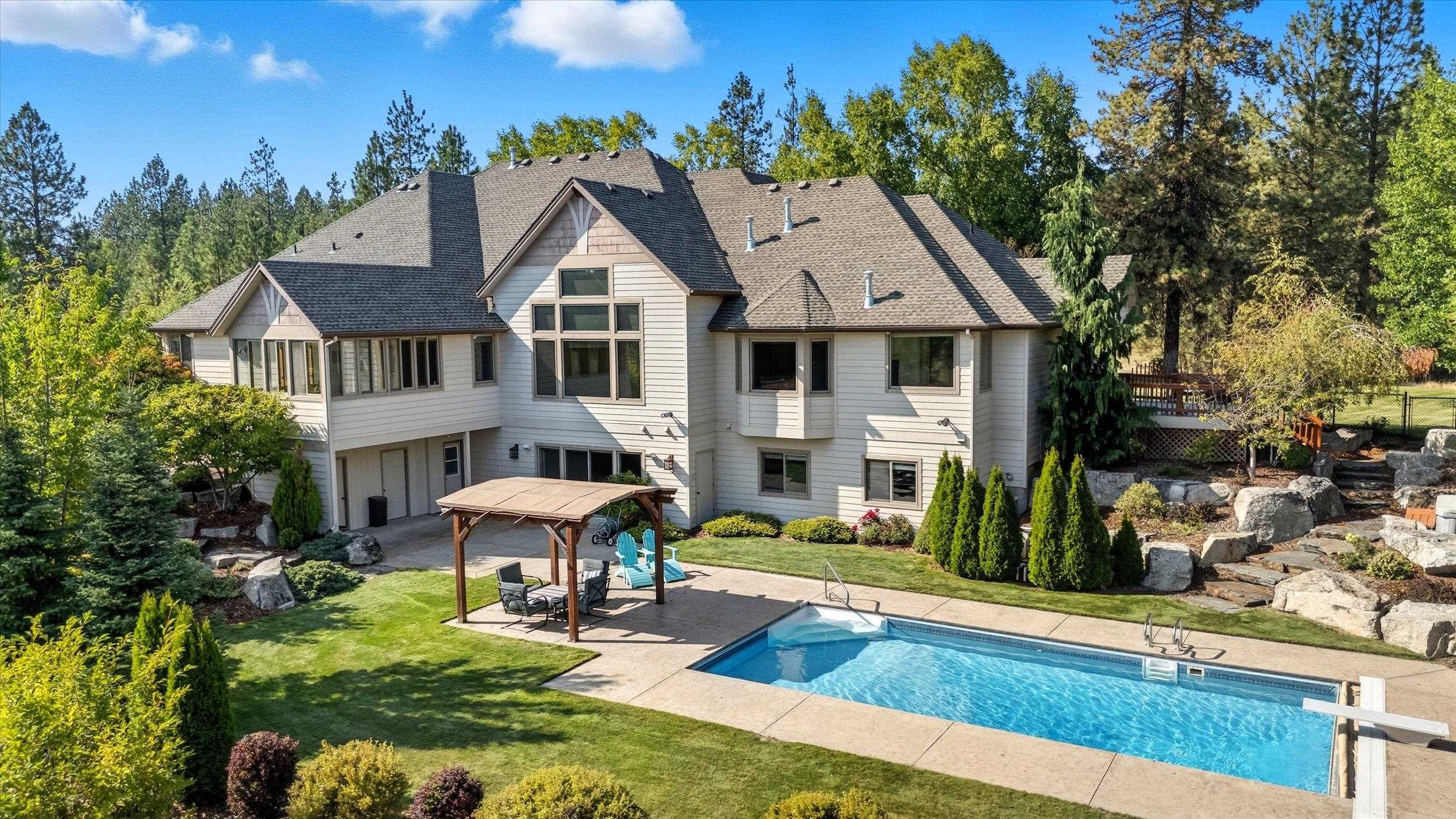 13615 N Riverbluff Ln - Photo 2