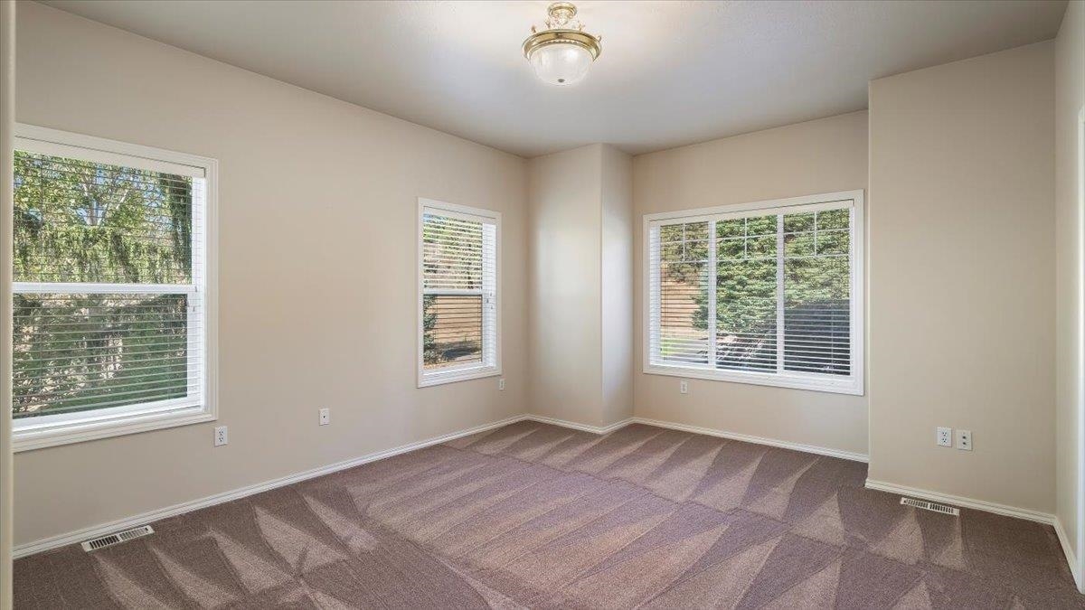 16815 N Greenbluff Rd - Photo 18
