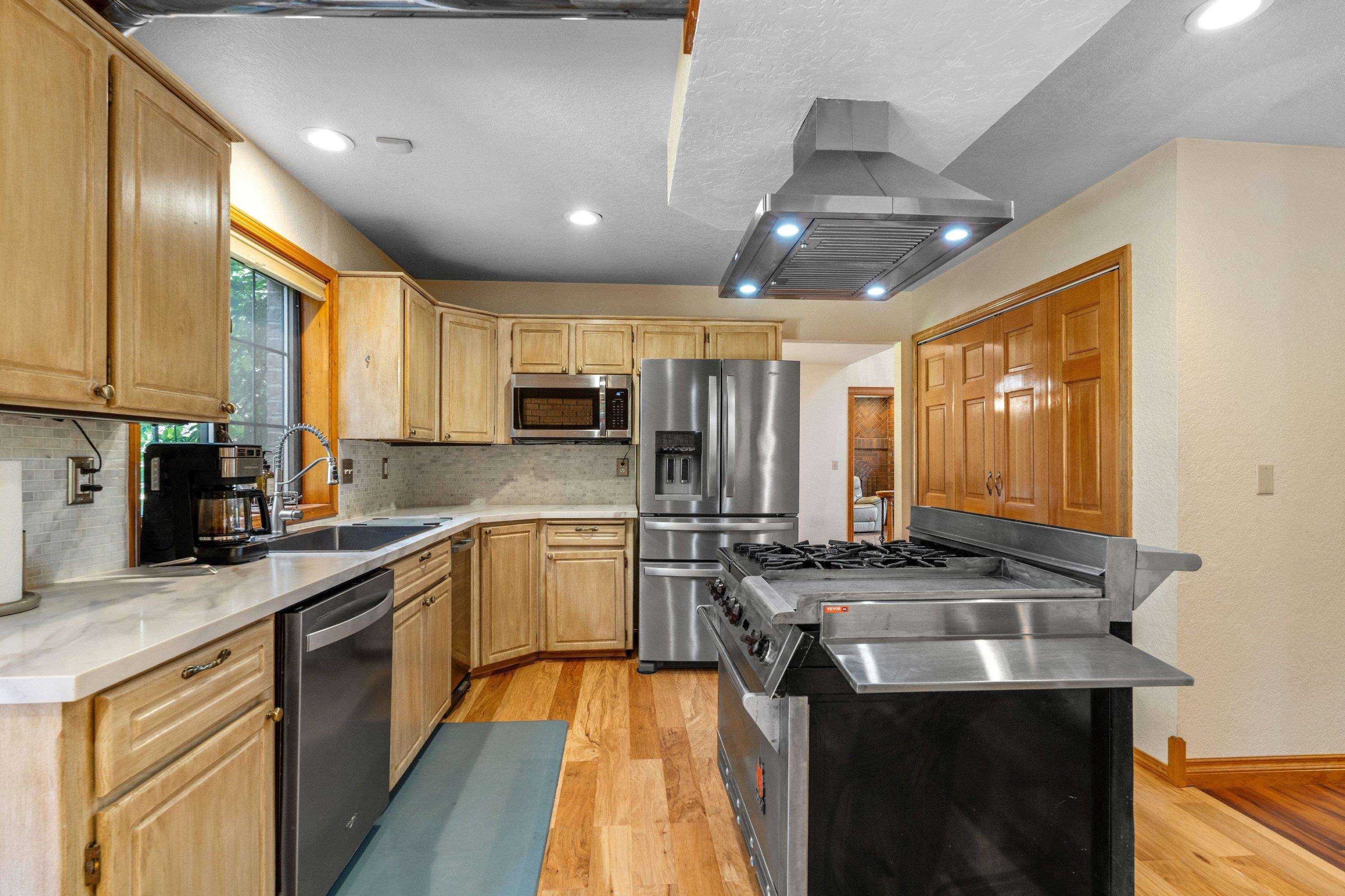 7715 N Craig Rd - Photo 12