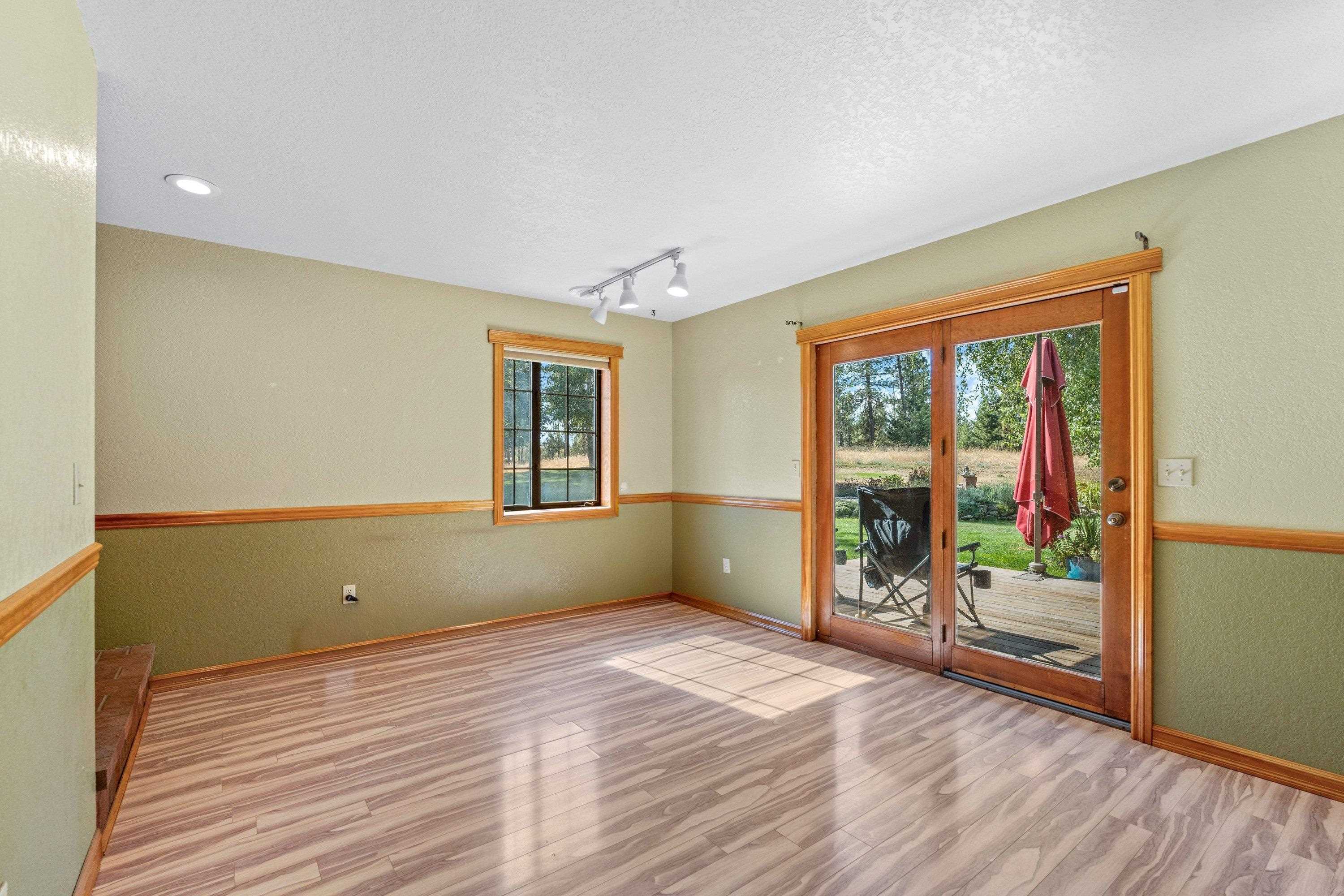 7715 N Craig Rd - Photo 14