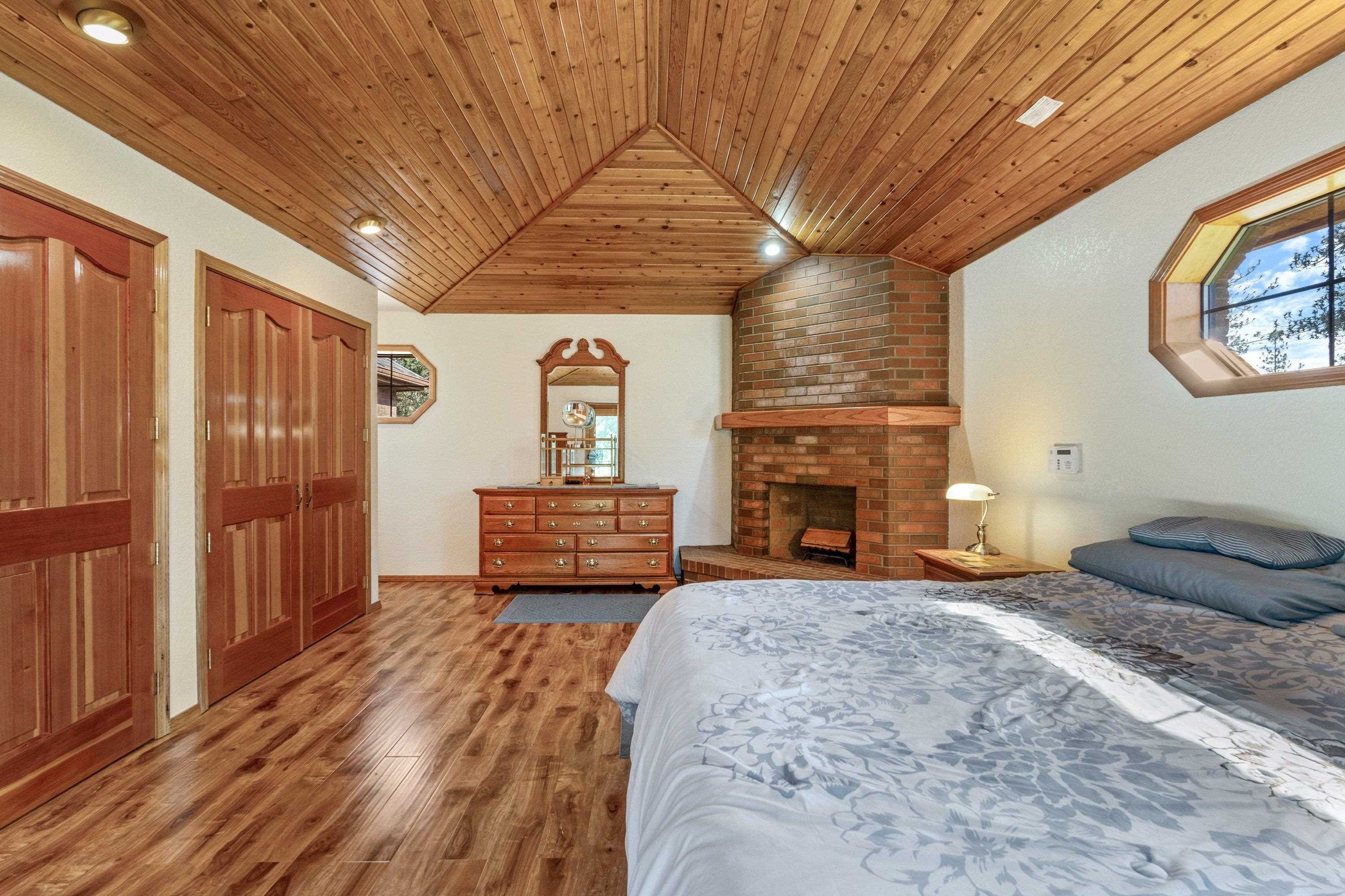 7715 N Craig Rd - Photo 20