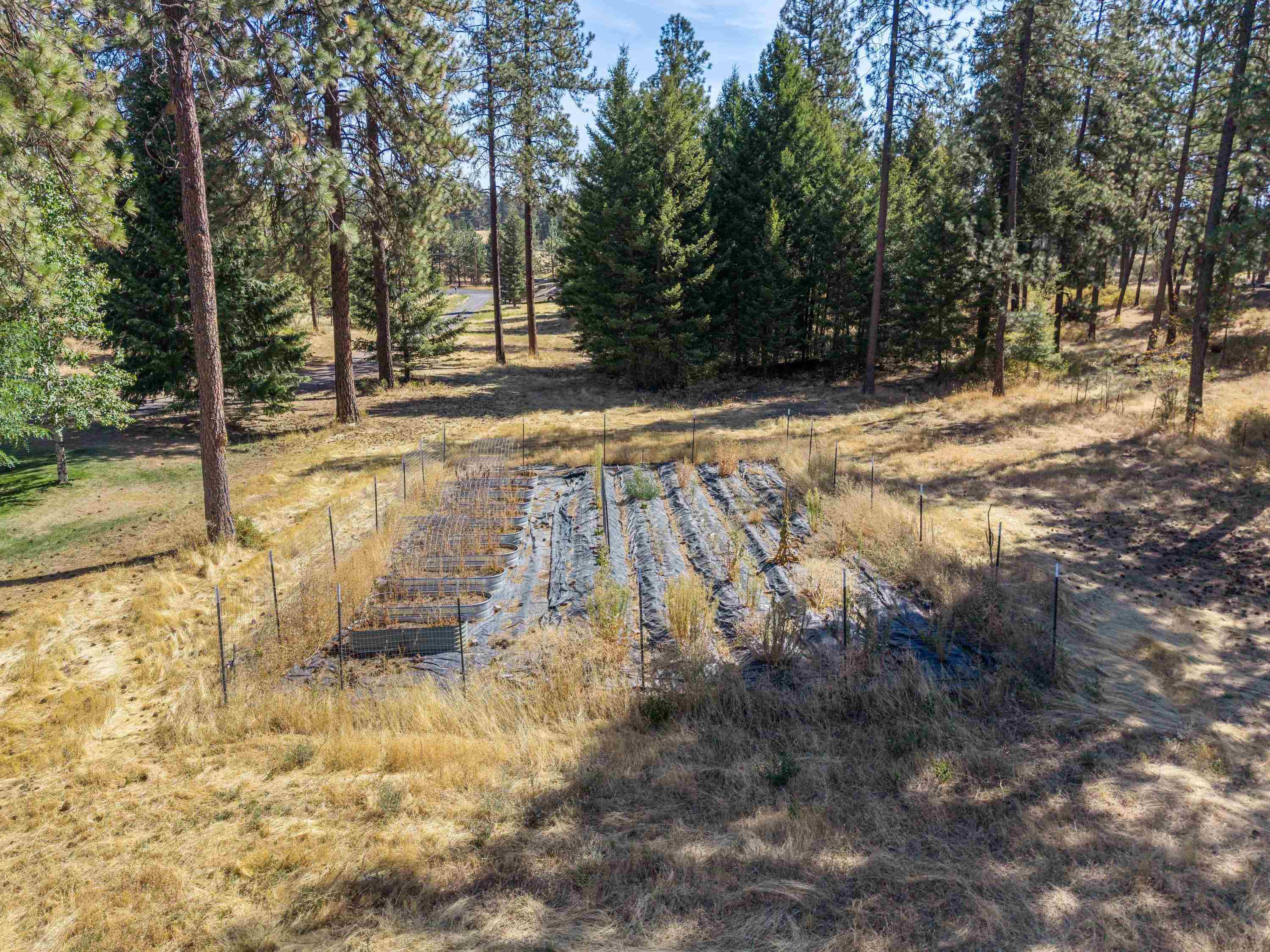 7715 N Craig Rd - Photo 40