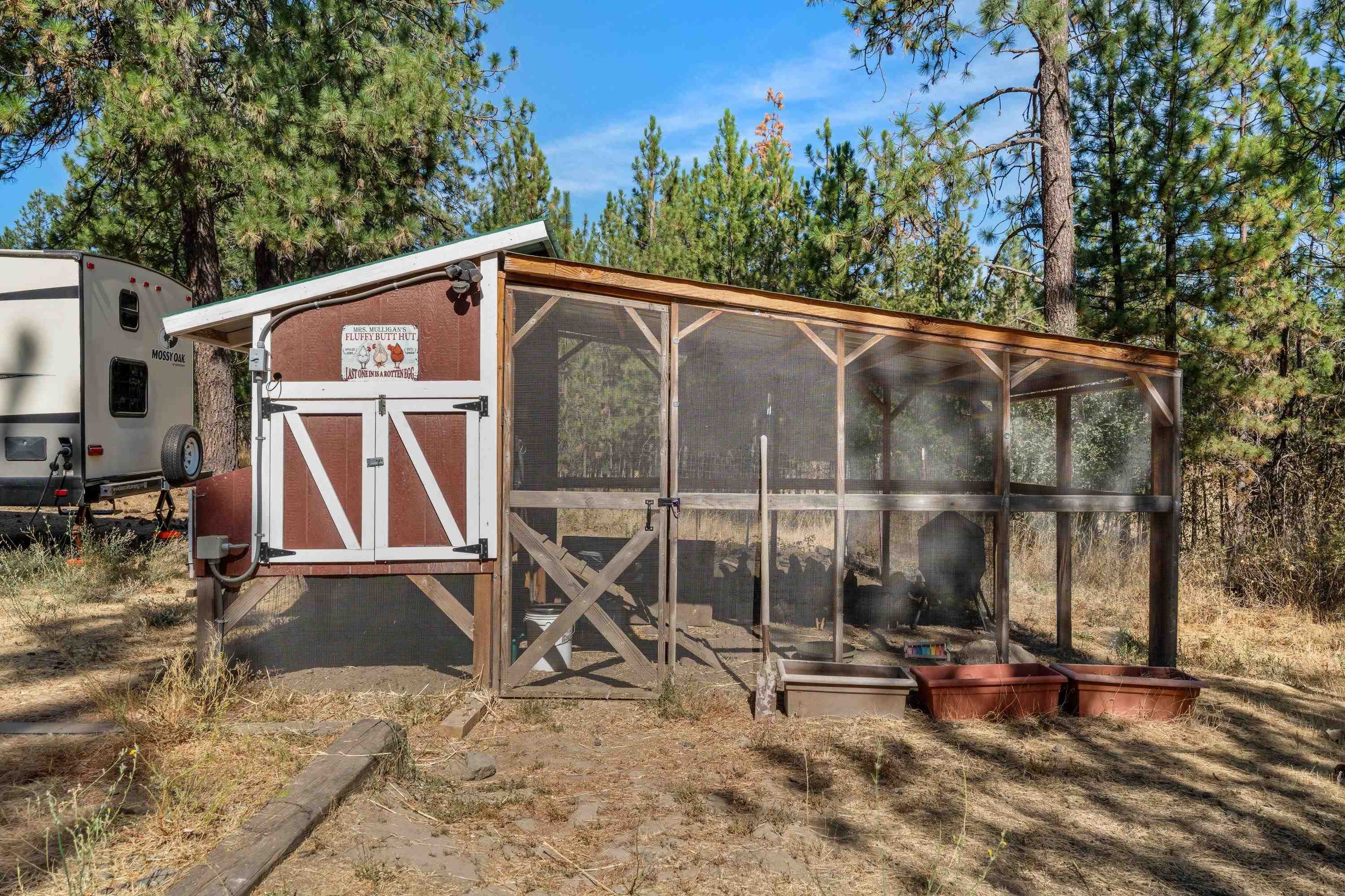 7715 N Craig Rd - Photo 43
