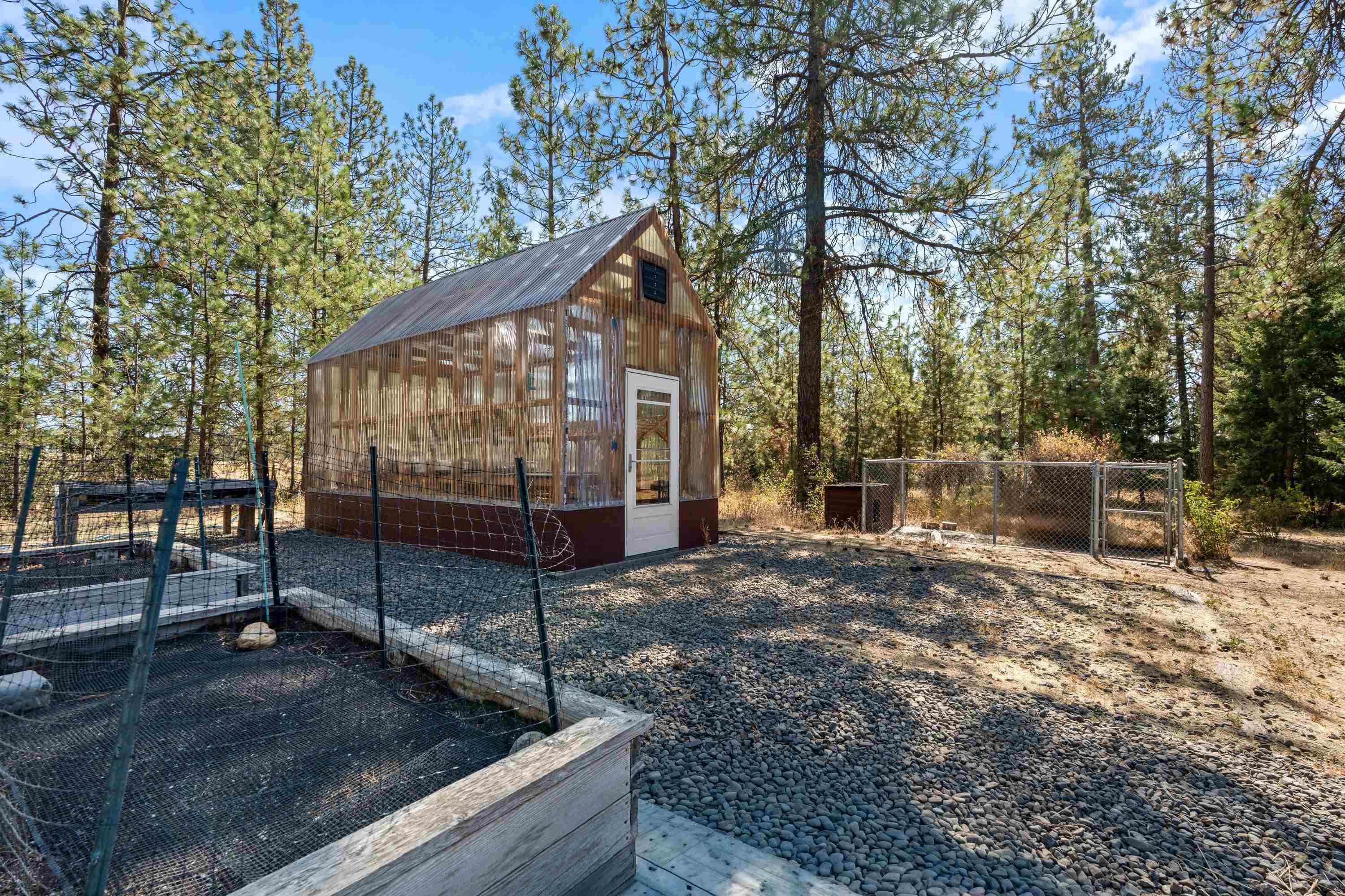 7715 N Craig Rd - Photo 44