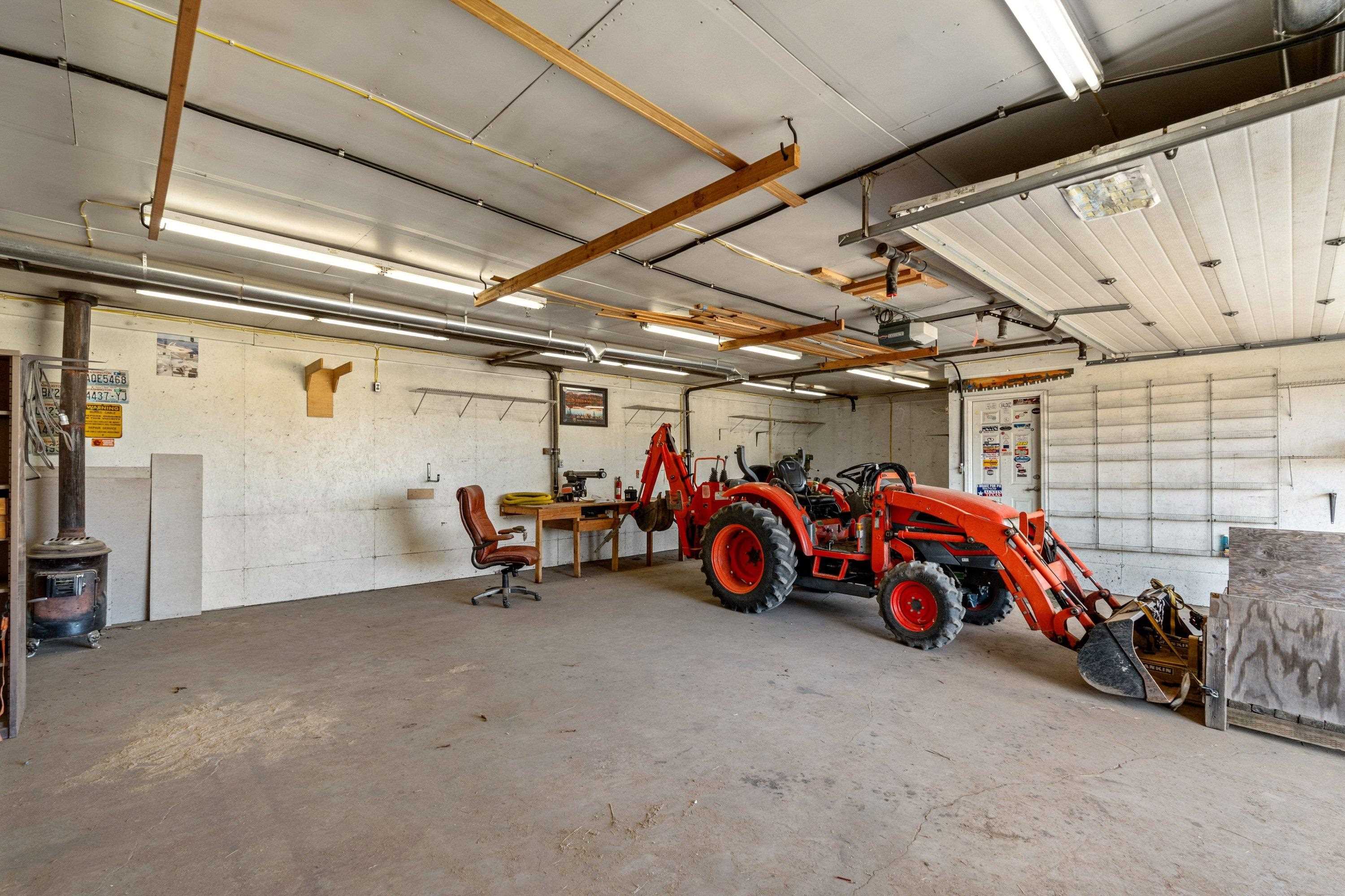 7715 N Craig Rd - Photo 48