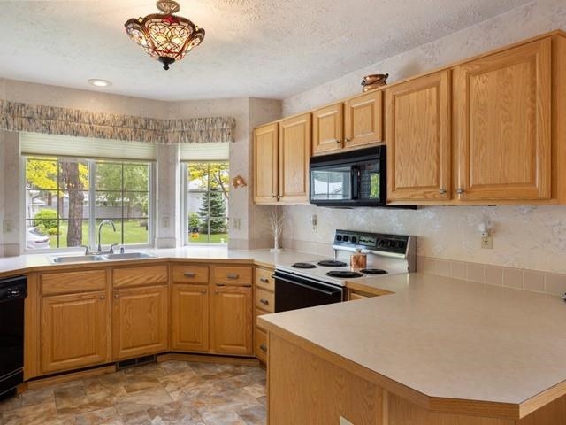 8409 N Pine Meadows Ln - Photo 10