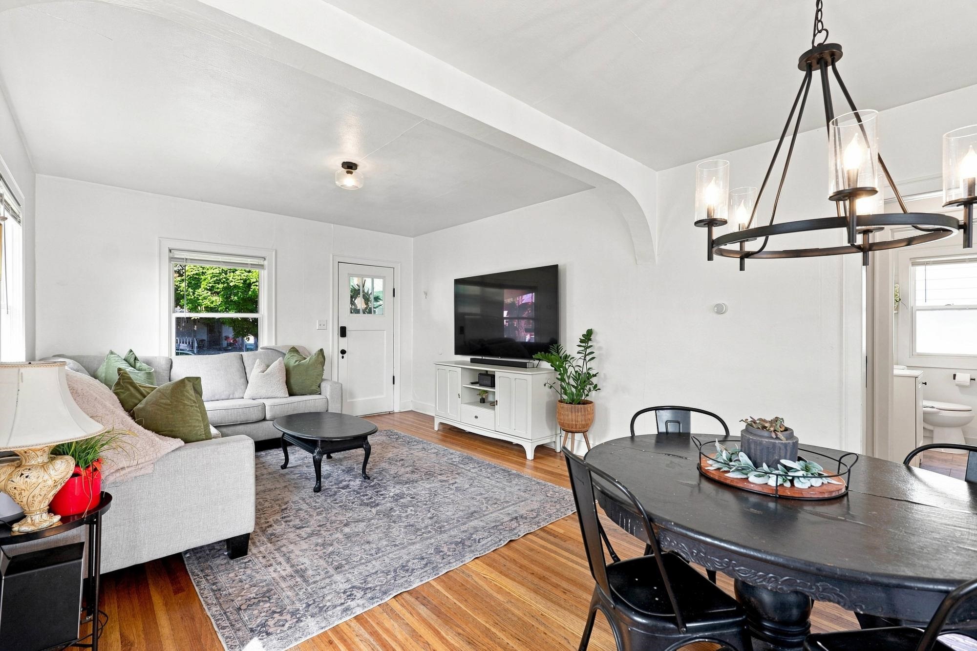 2608 N Napa St - Photo 7