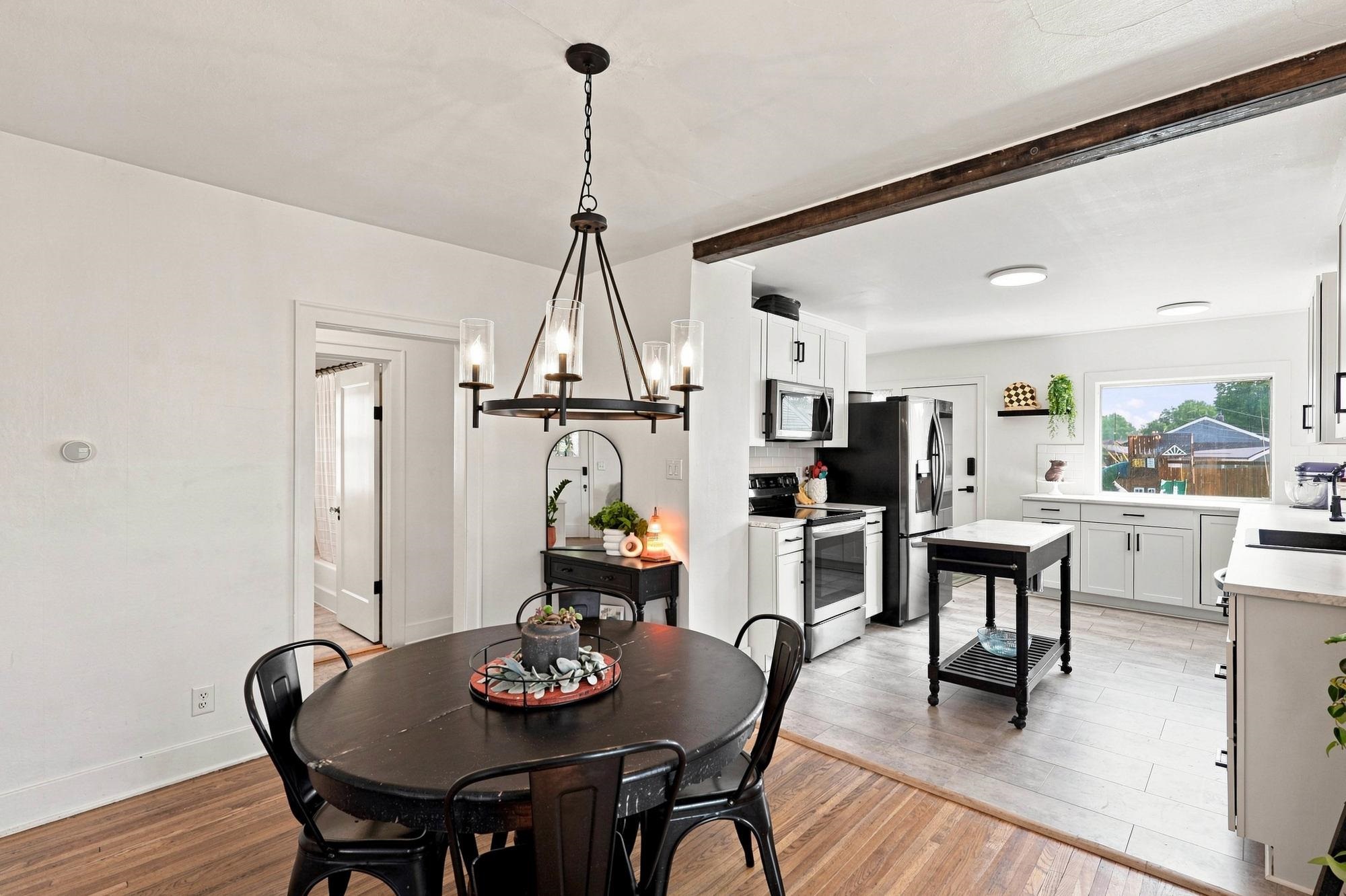 2608 N Napa St - Photo 8