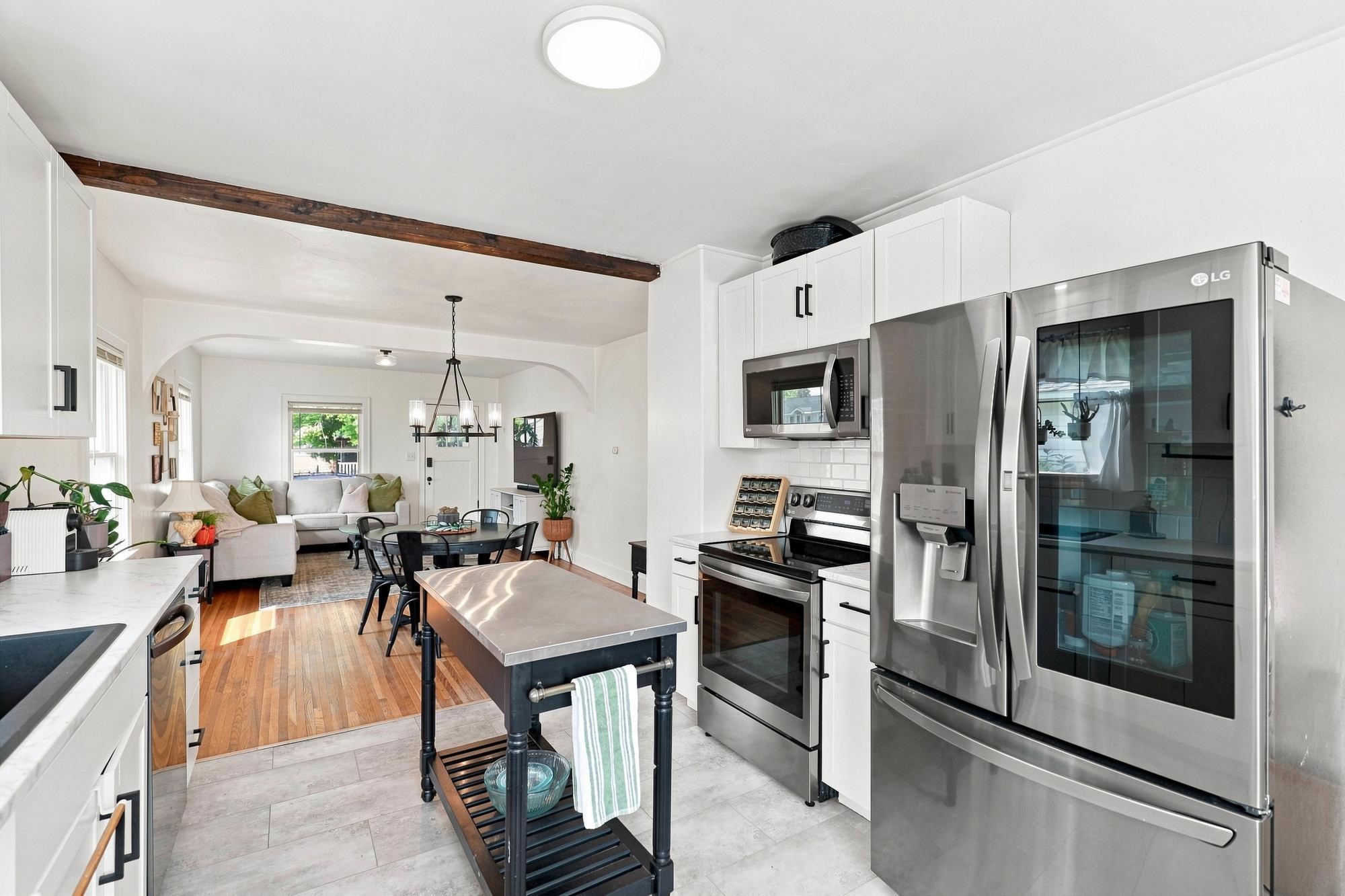2608 N Napa St - Photo 4