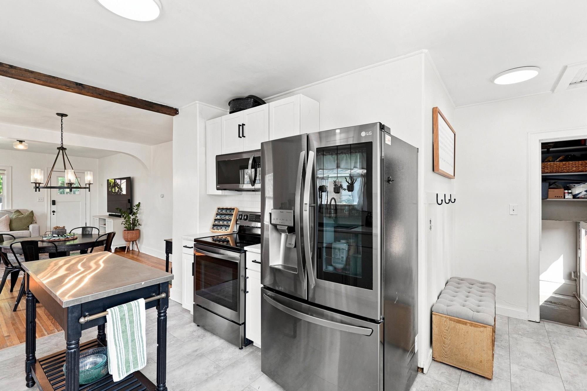 2608 N Napa St - Photo 6