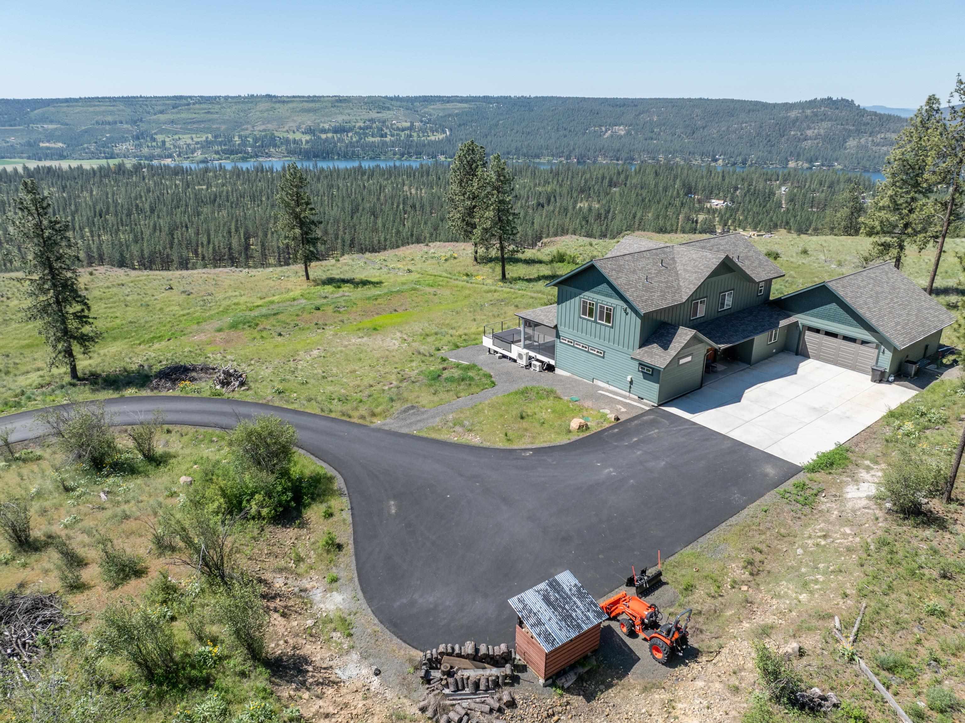 6560 Pine Ridge Way - Photo 1