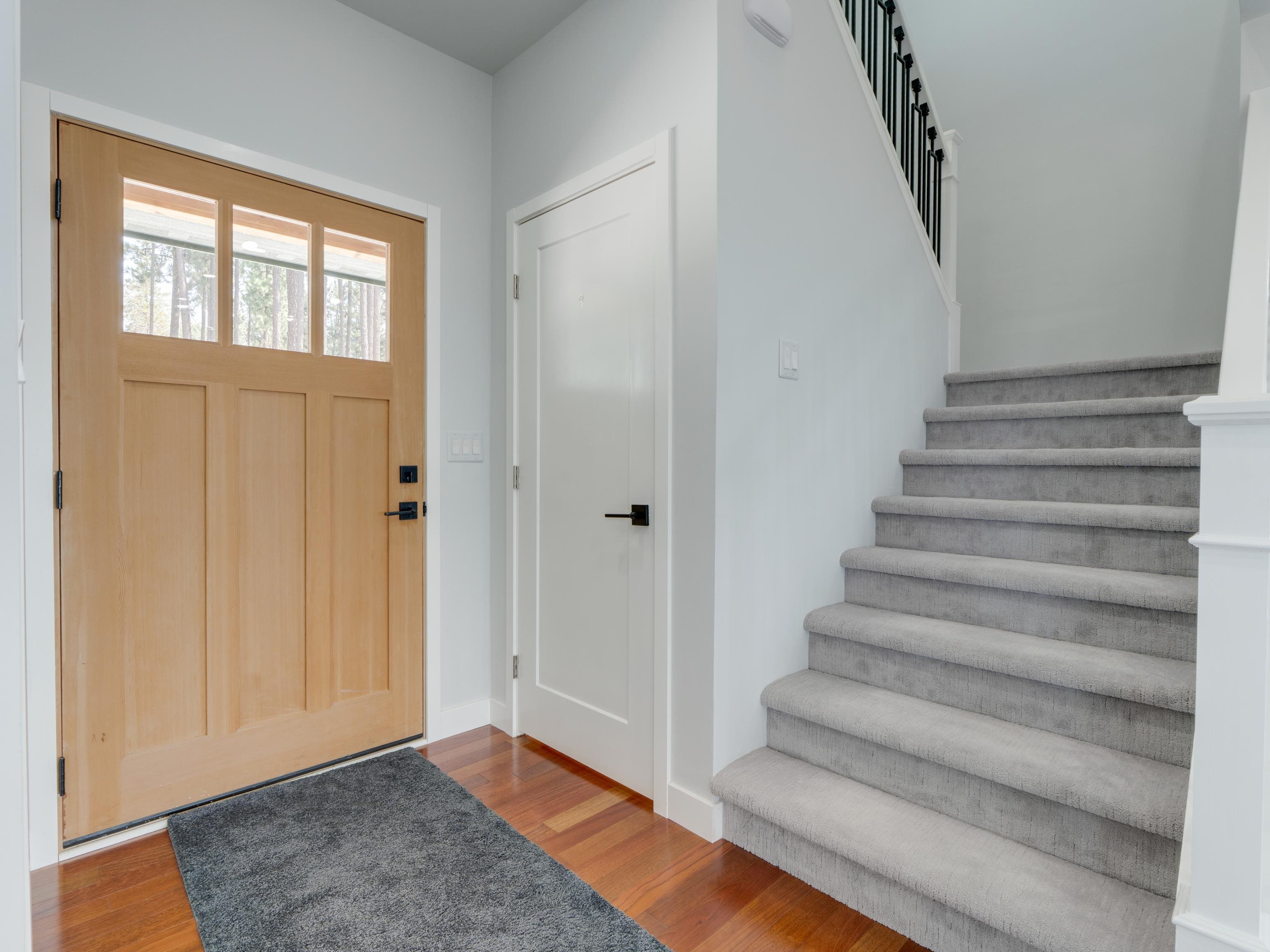 6560 Pine Ridge Way - Photo 6